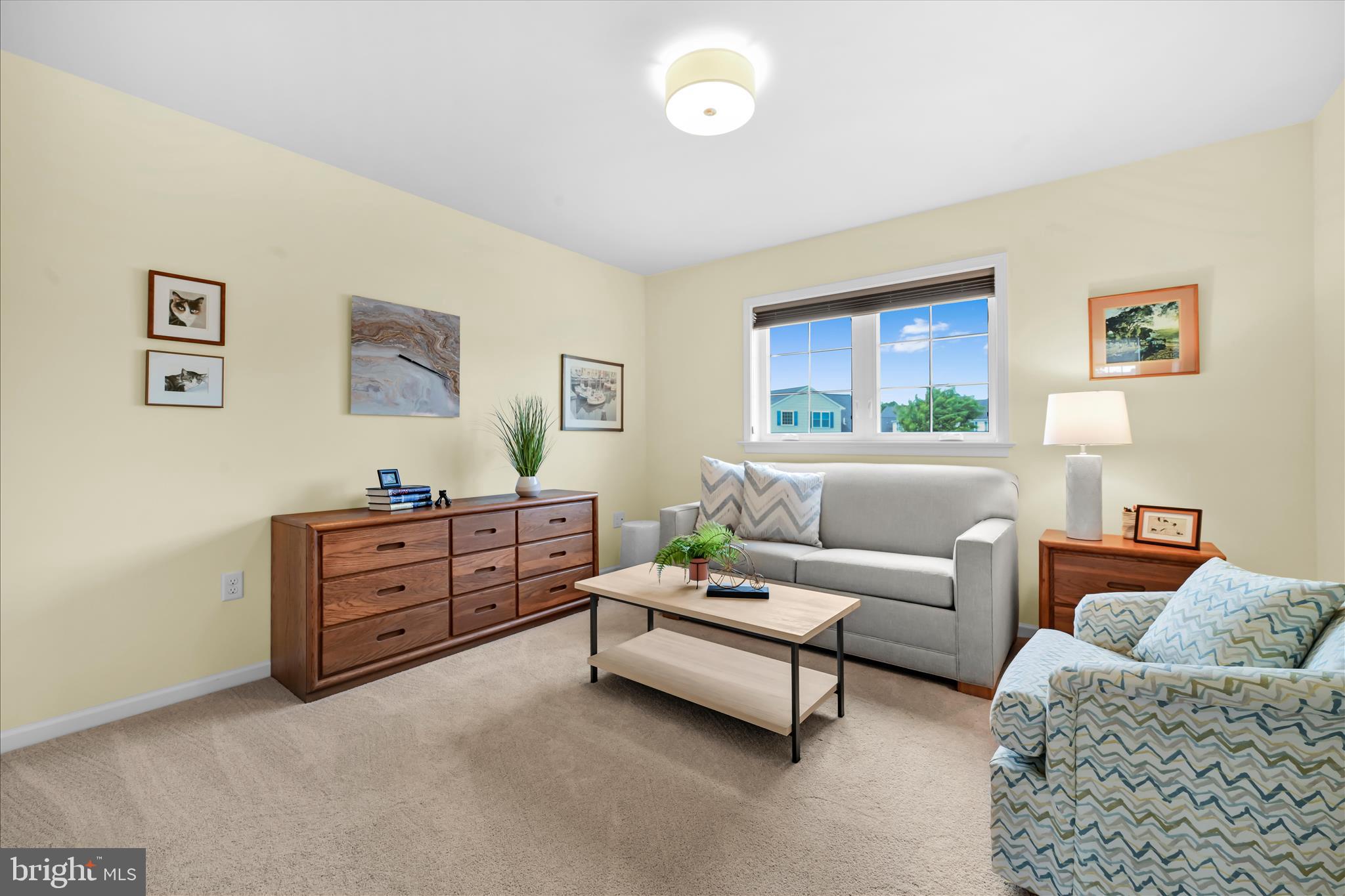WOODS EDGE - Residential