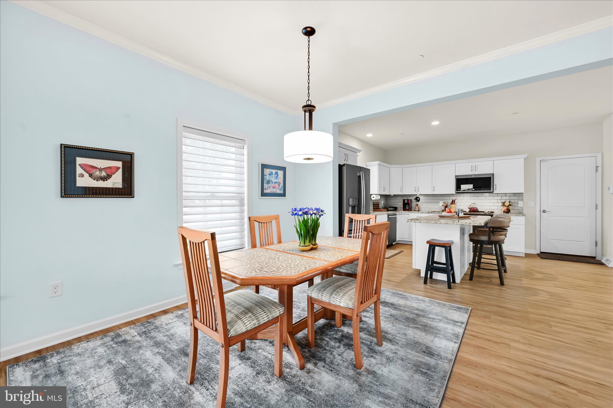 WOODS EDGE - Residential