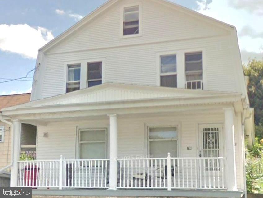 MOUNT CARMEL AREA - Residential