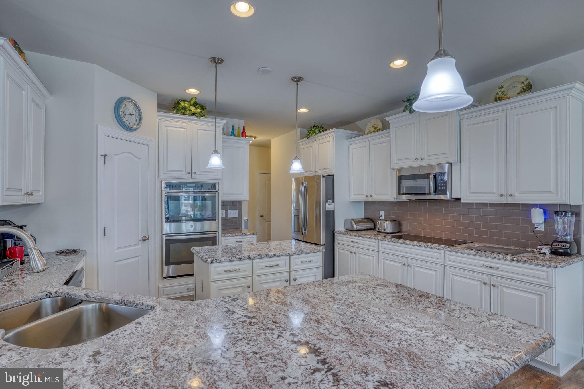 BLACK CREEK COVE - Residential