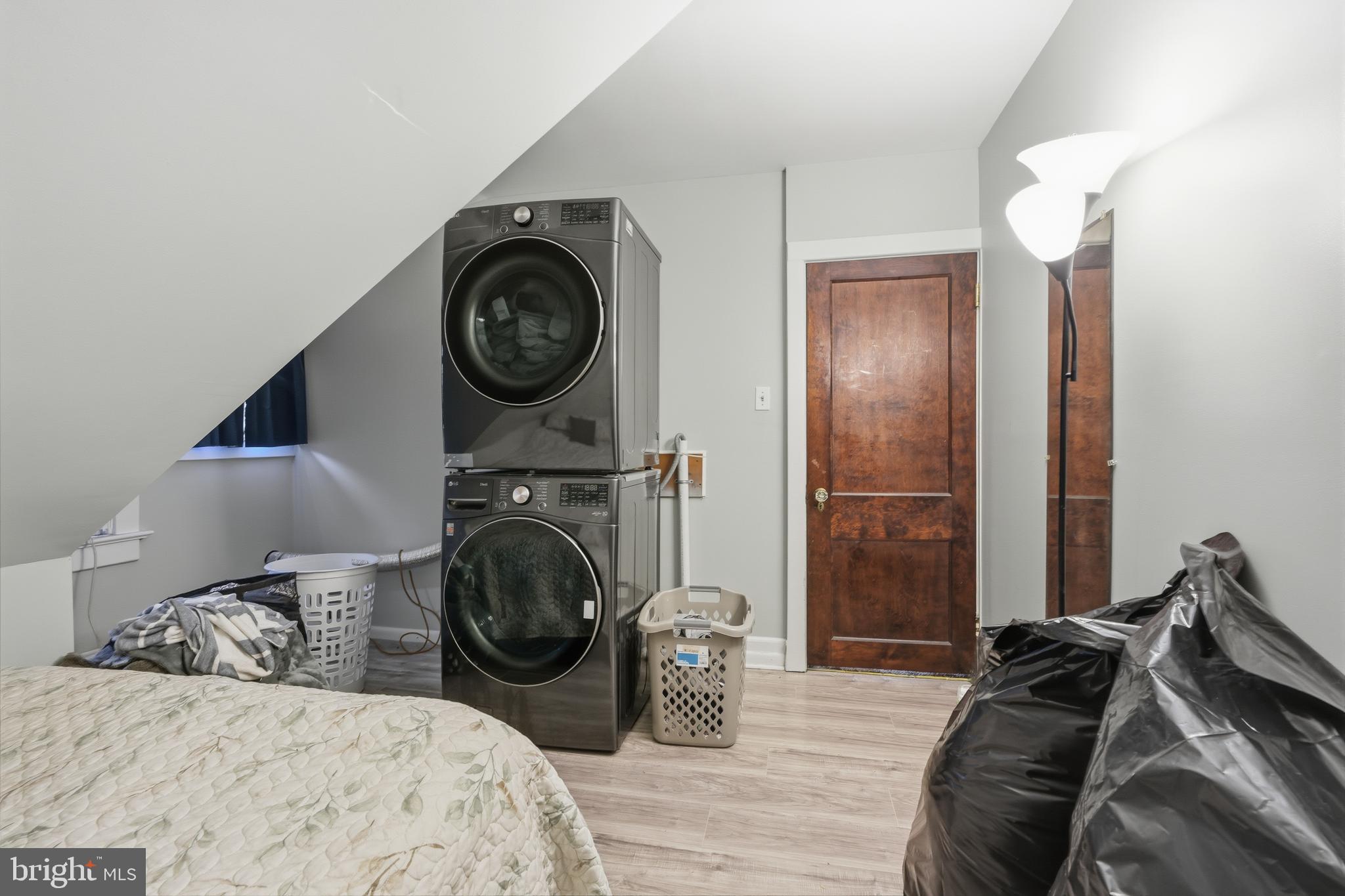 BRISTOL - Residential