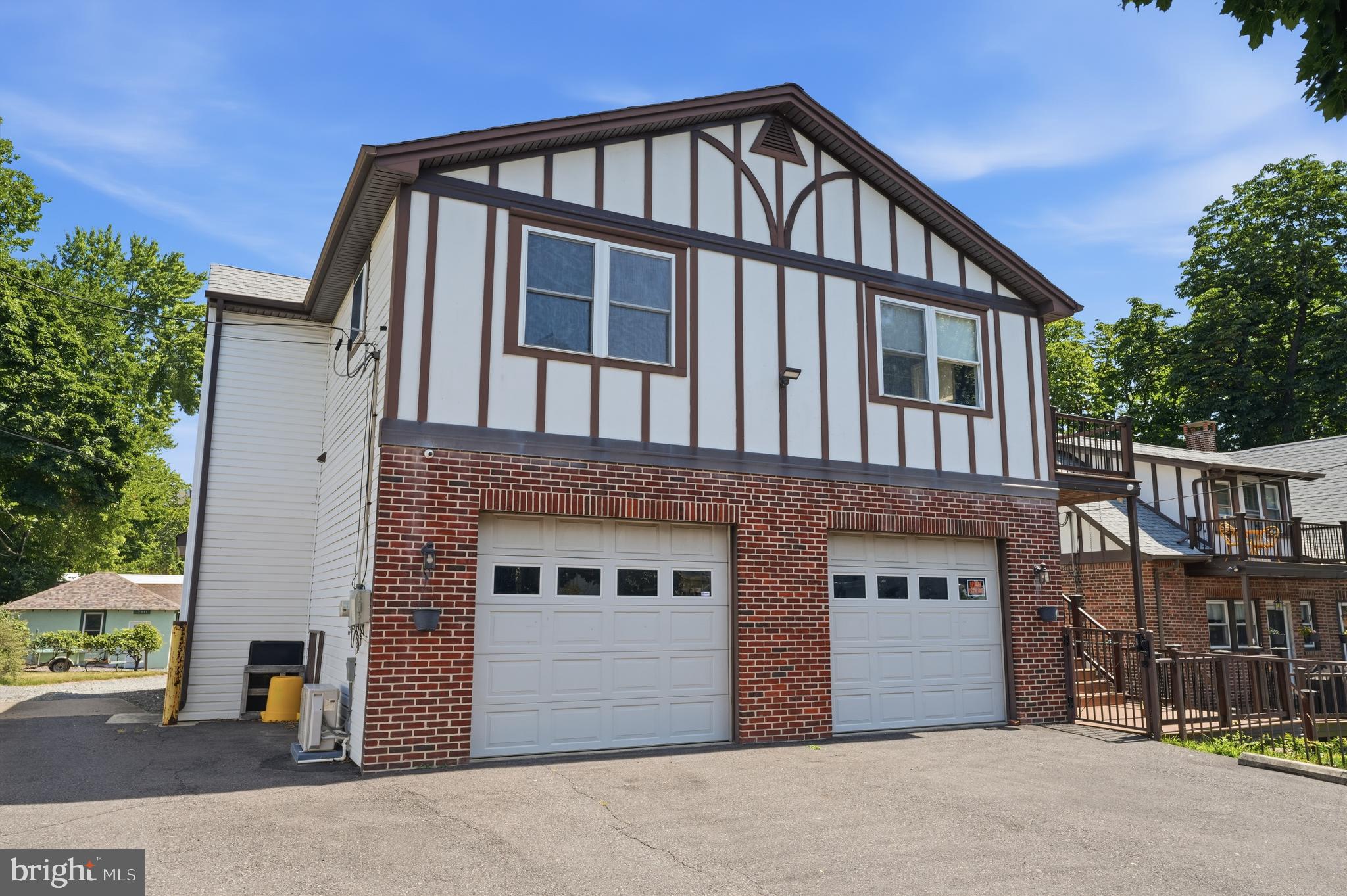 BRISTOL - Residential