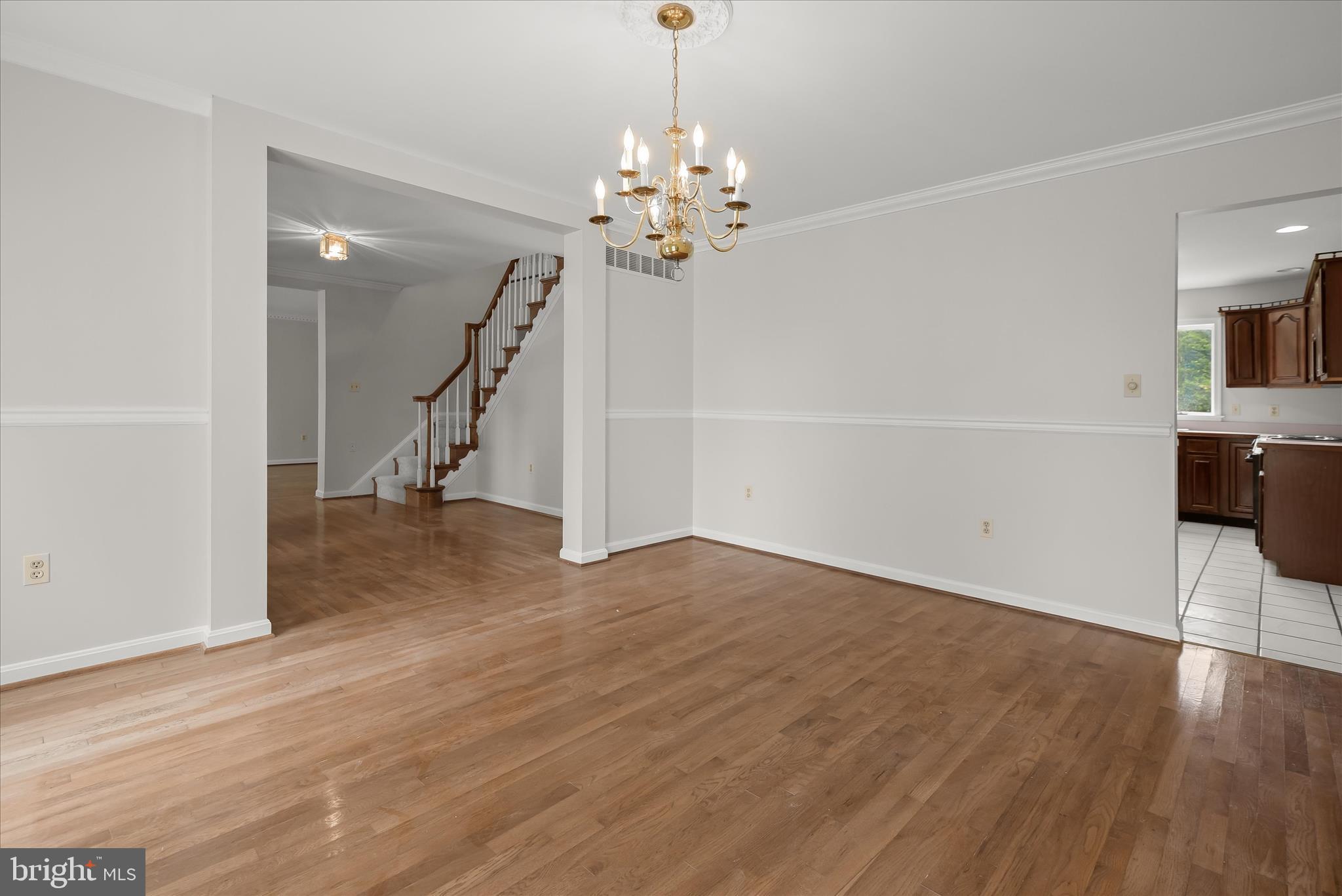 KINGS GRANT - Residential