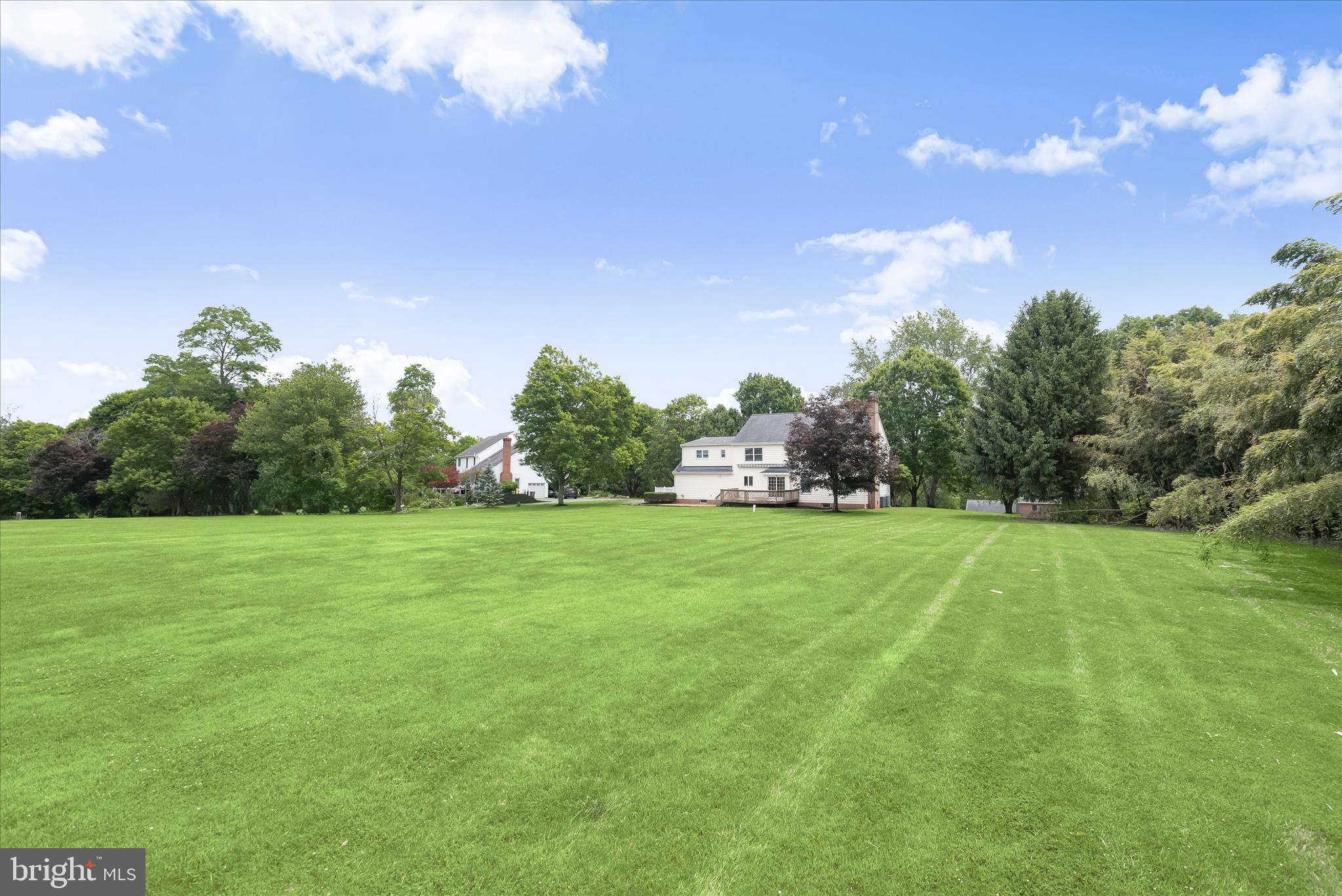 KINGS GRANT - Residential