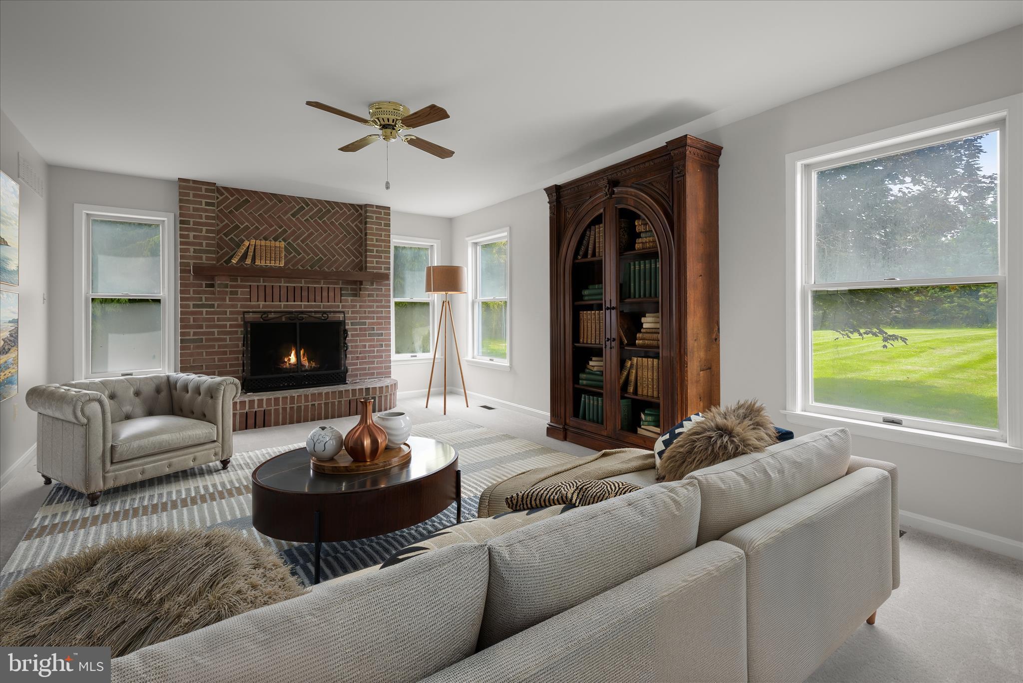 KINGS GRANT - Residential