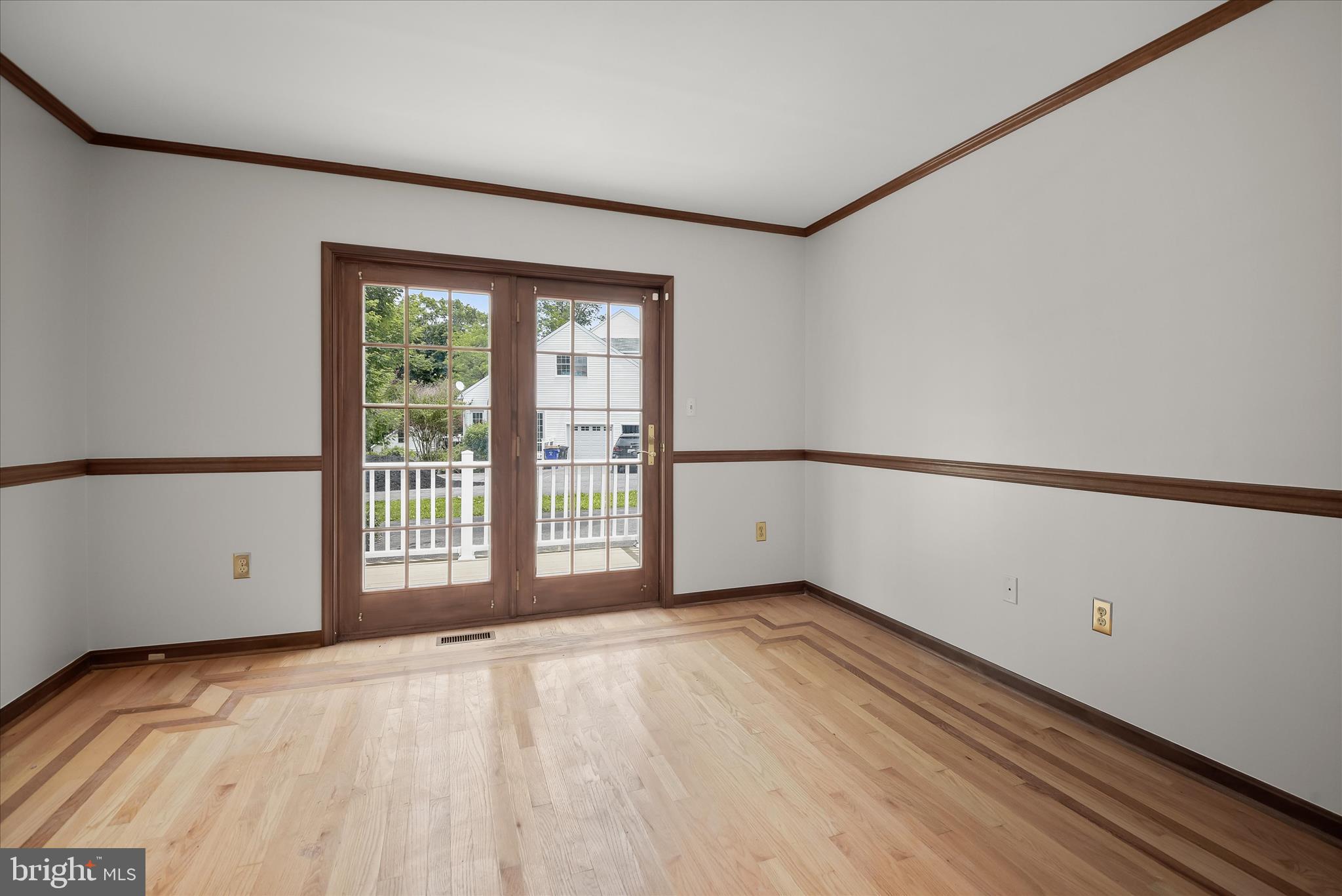 KINGS GRANT - Residential