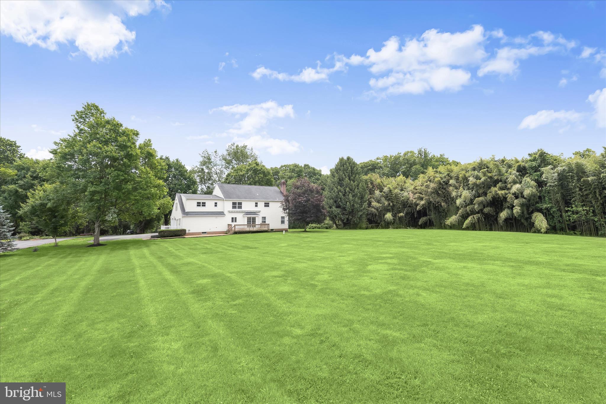 KINGS GRANT - Residential