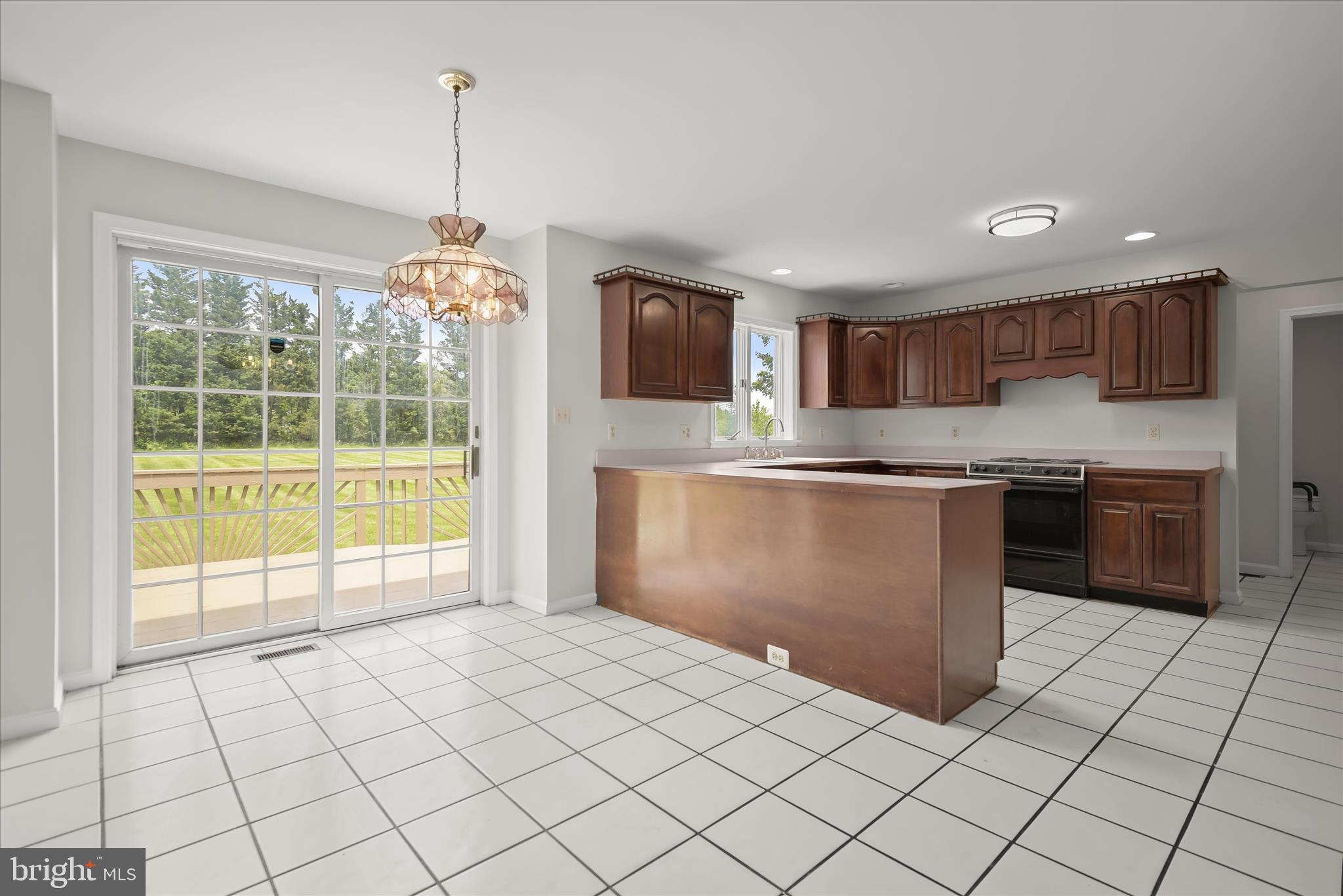KINGS GRANT - Residential