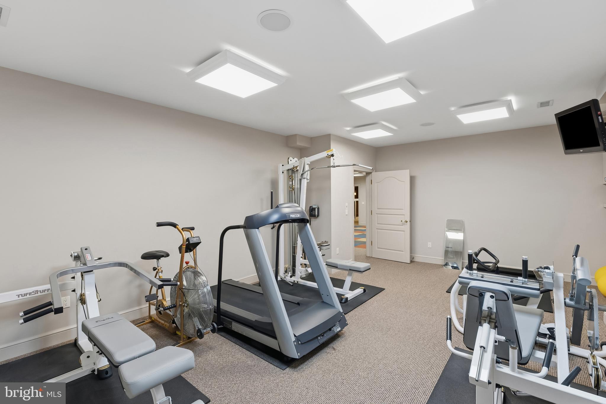 CAVES VALLEY GOLF CLUB - Residential