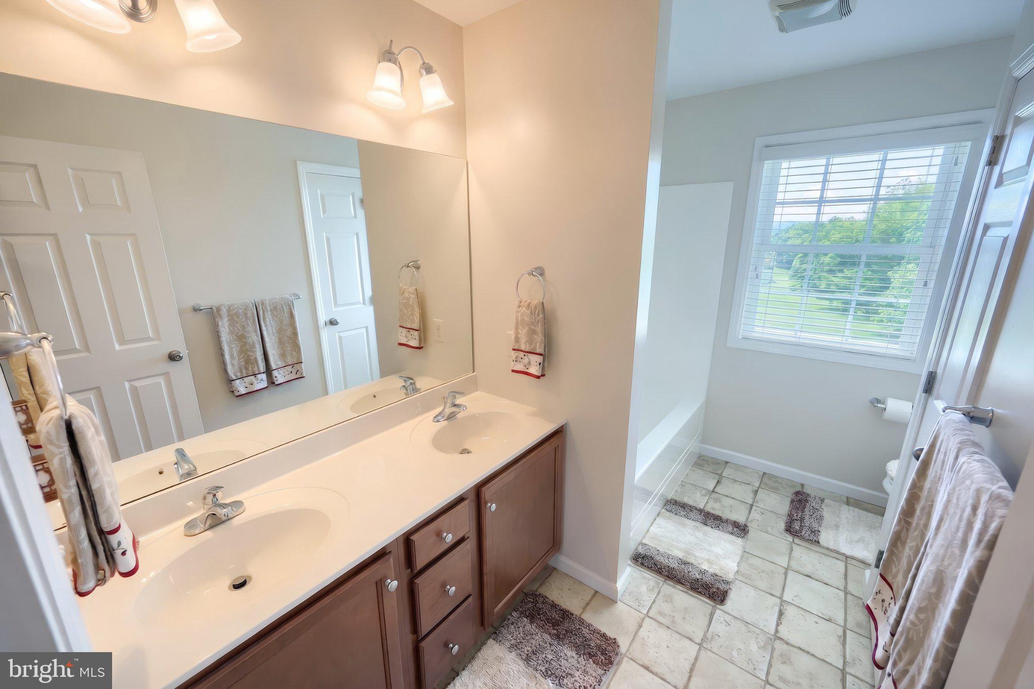 HAMPDEN HEIGHTS - Residential
