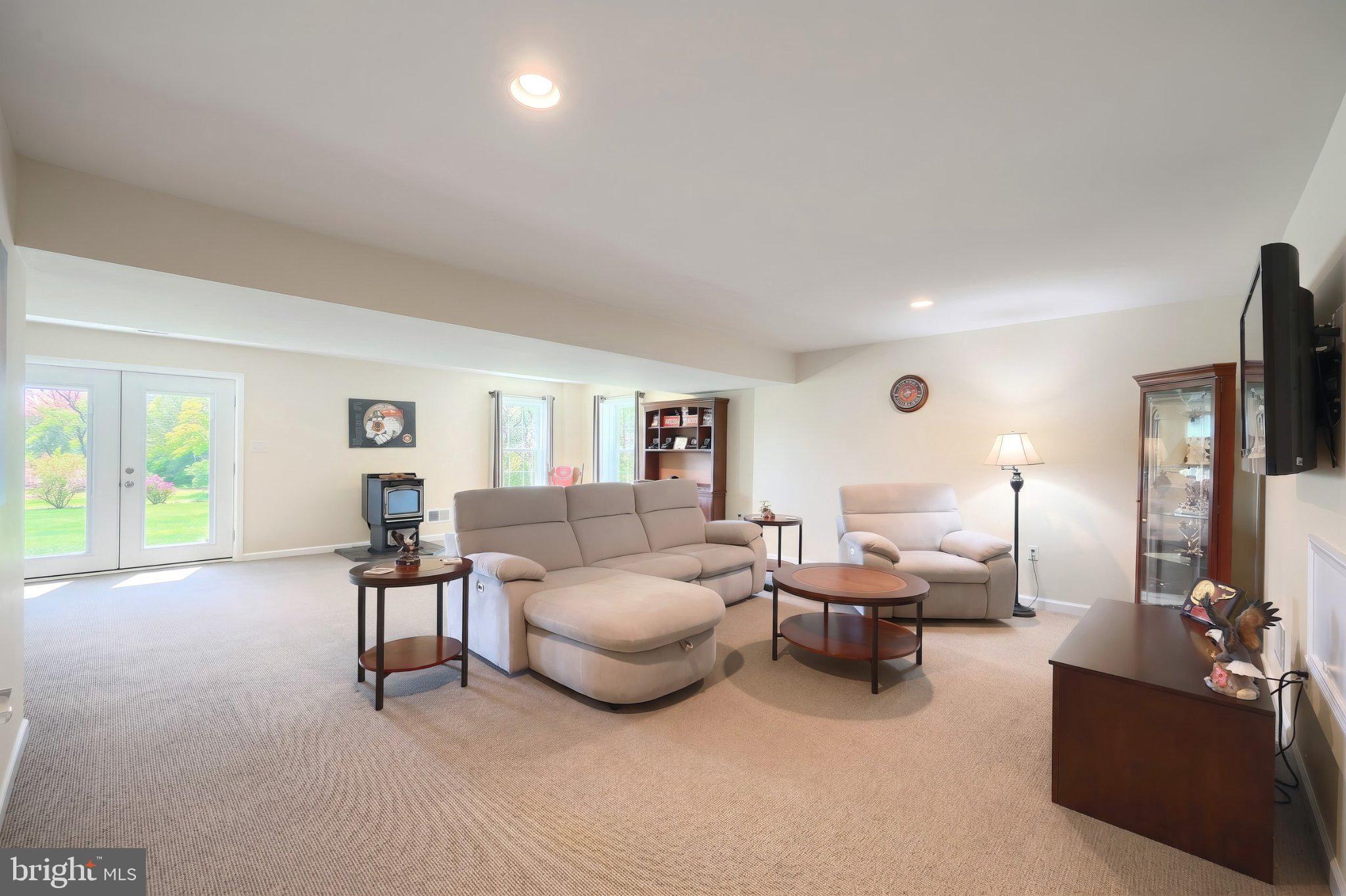 HAMPDEN HEIGHTS - Residential
