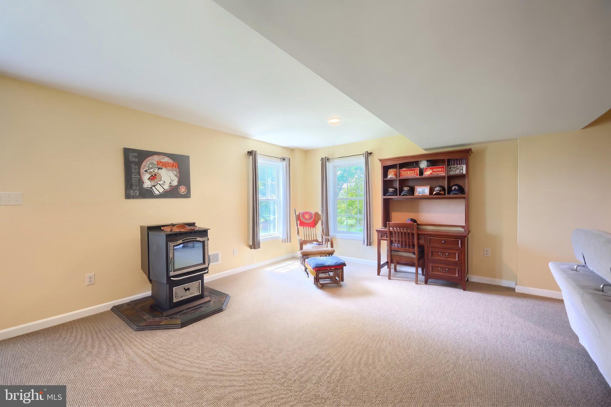 HAMPDEN HEIGHTS - Residential