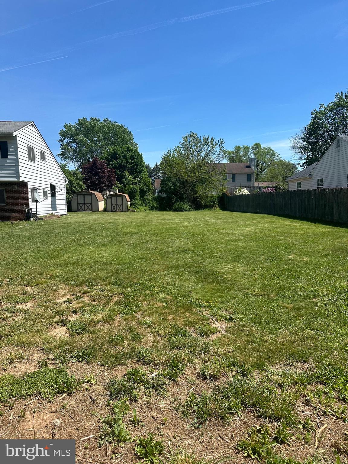 Welcome to Lots 22 & 24 Oak Avenue! Endless Possibilities in the Heart of Westminster! Situated in a prime location in Westminster, MD, these two exceptional lots offer convenient access to Routes 140, 97, I-70, and all the charm of Downtown Westminster. Whether you're looking to build your forever home or expand your investment portfolio, this opportunity checks all the boxes. Come on out and book your showing today! Please contact Listing Agent Nick Prell for any private showing requests or additional information.