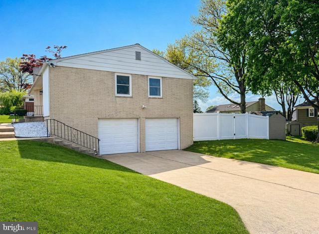 WOODLAND VIEW - Residential