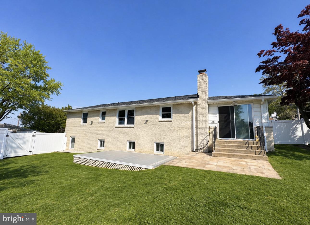 WOODLAND VIEW - Residential