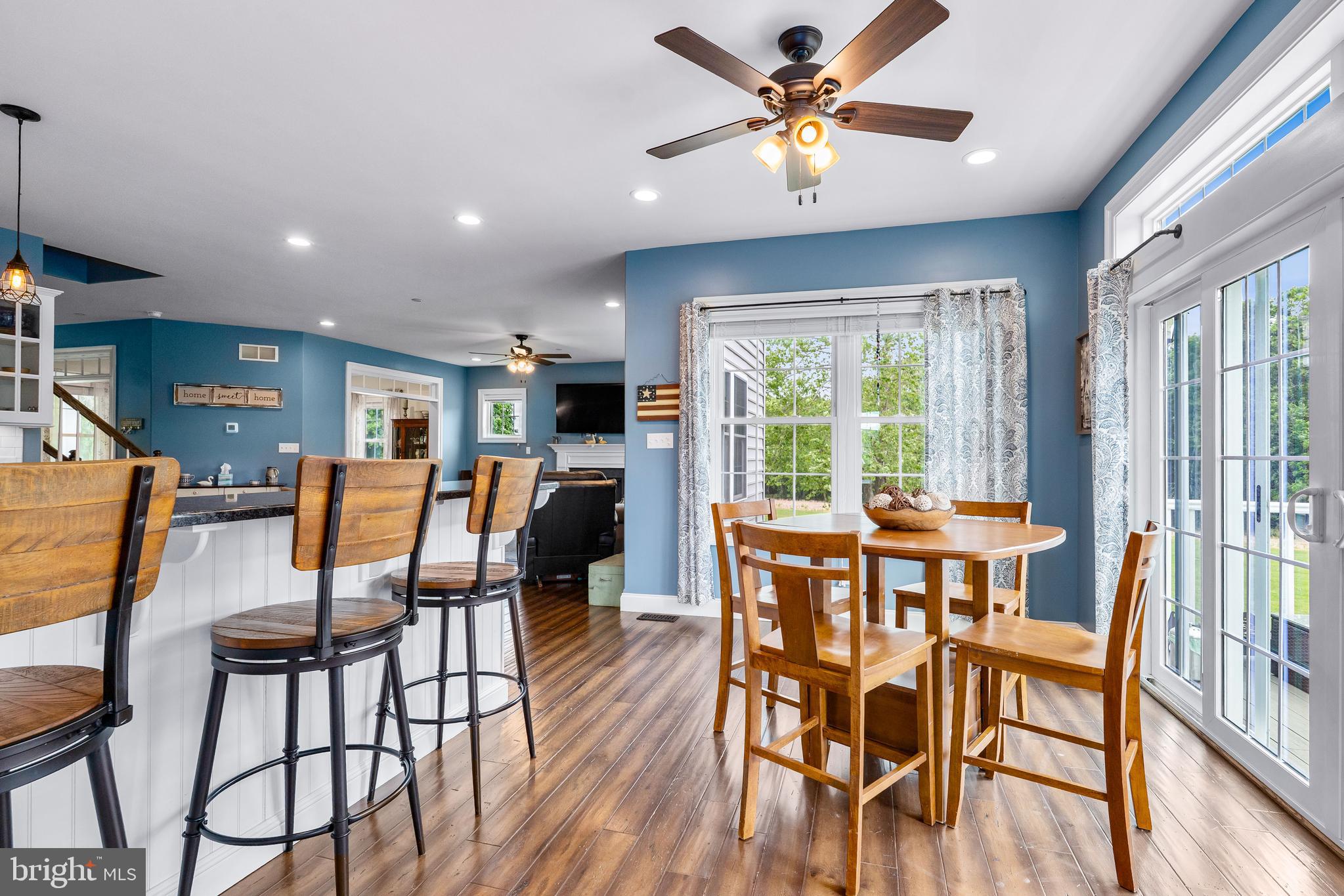 SUNSET KNOLL - Residential