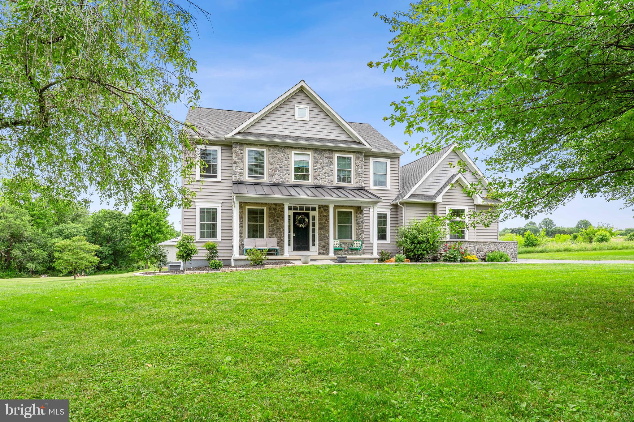 SUNSET KNOLL - Residential