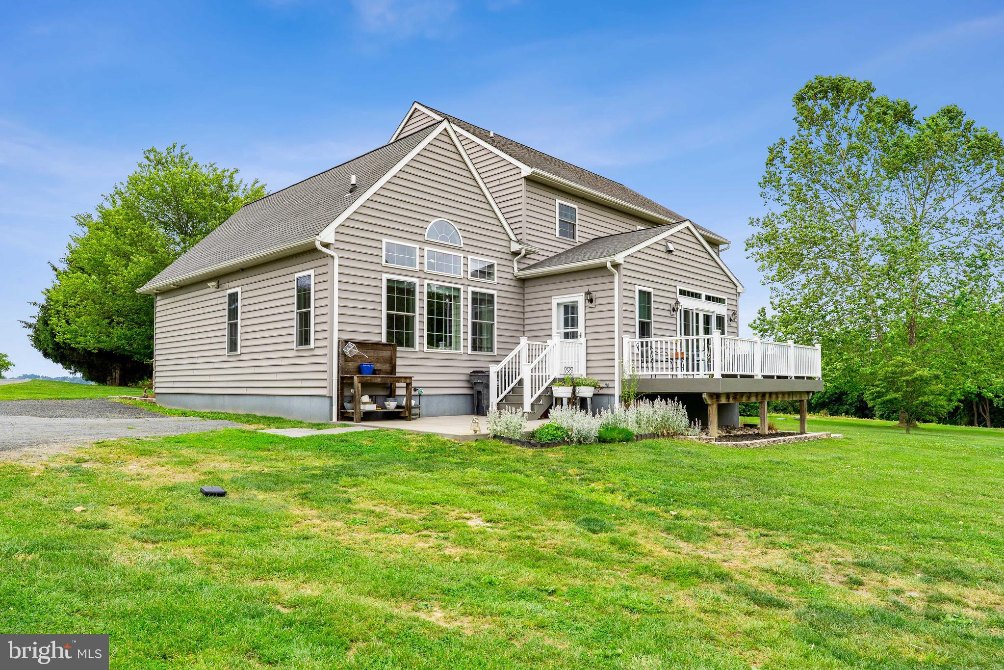 SUNSET KNOLL - Residential