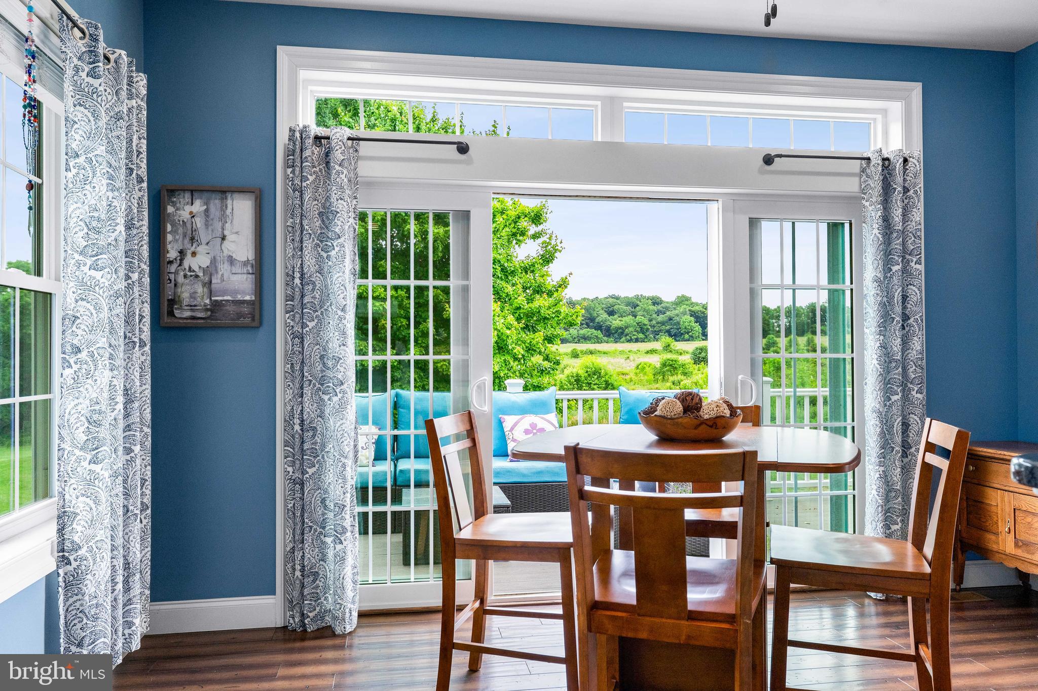 SUNSET KNOLL - Residential