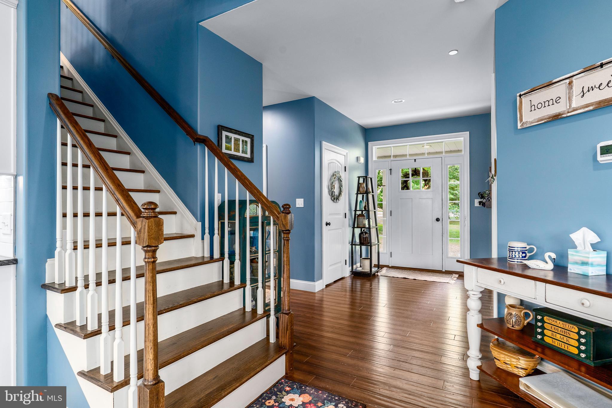 SUNSET KNOLL - Residential