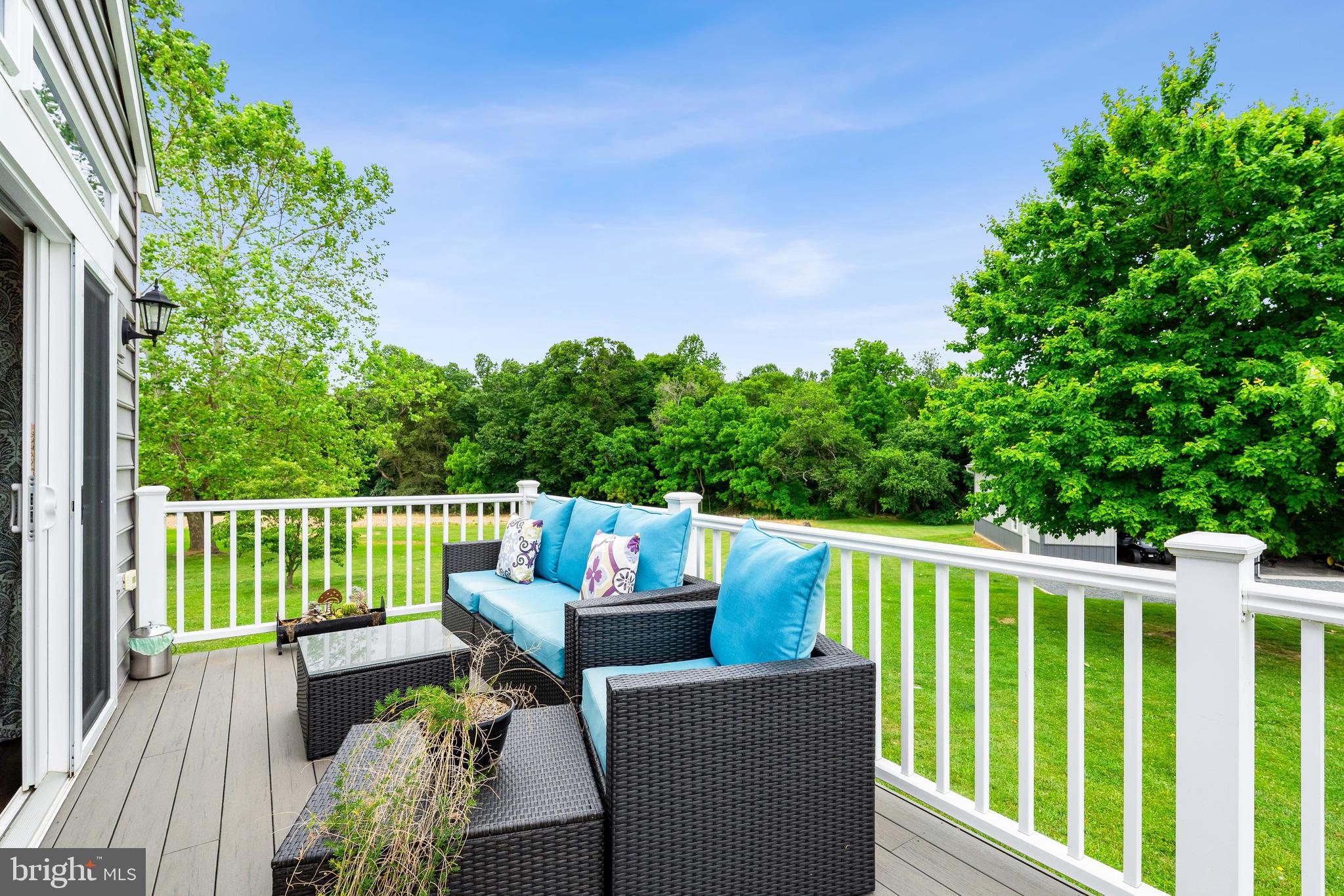 SUNSET KNOLL - Residential