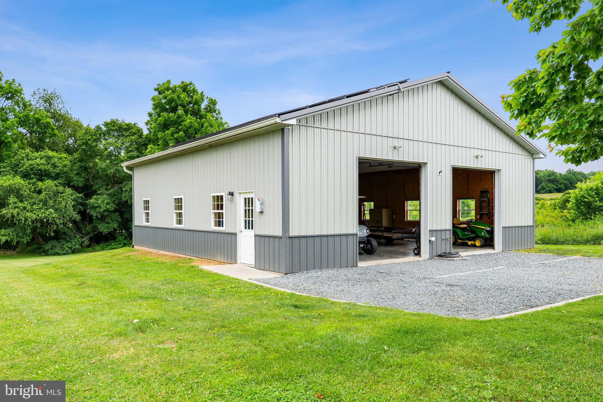 SUNSET KNOLL - Residential