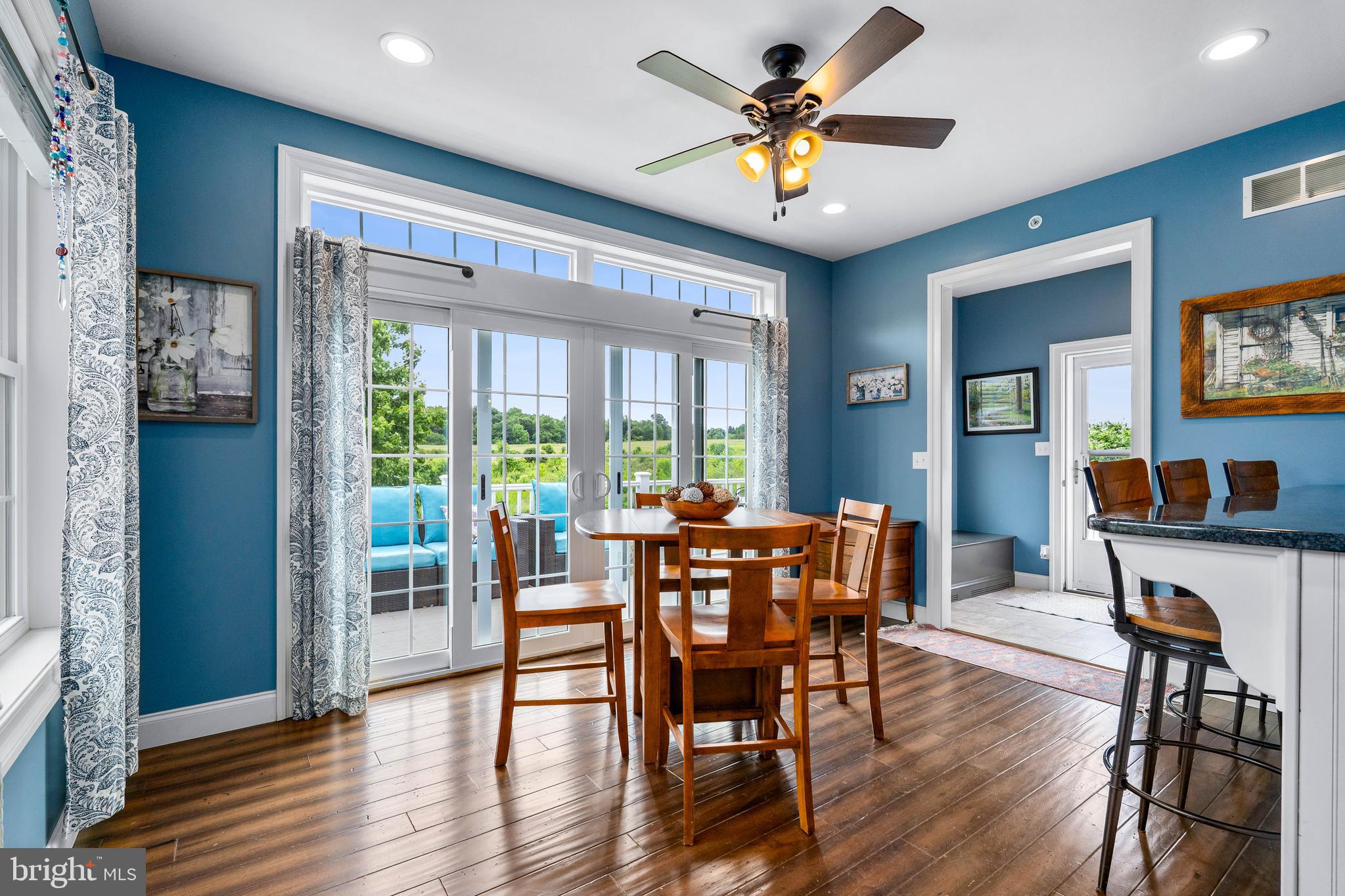 SUNSET KNOLL - Residential