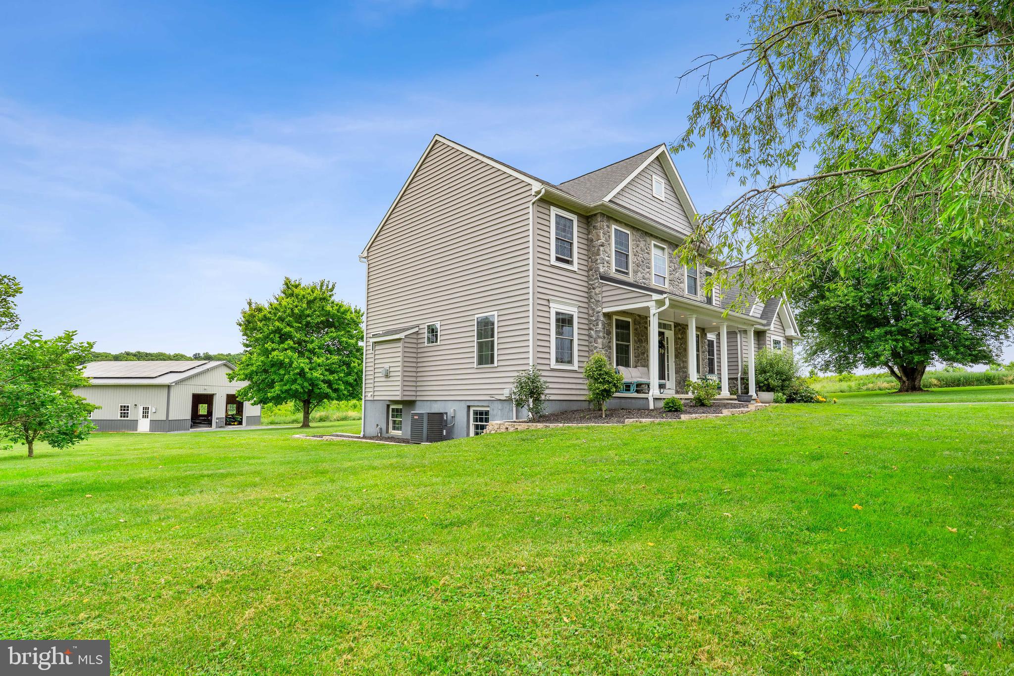 SUNSET KNOLL - Residential