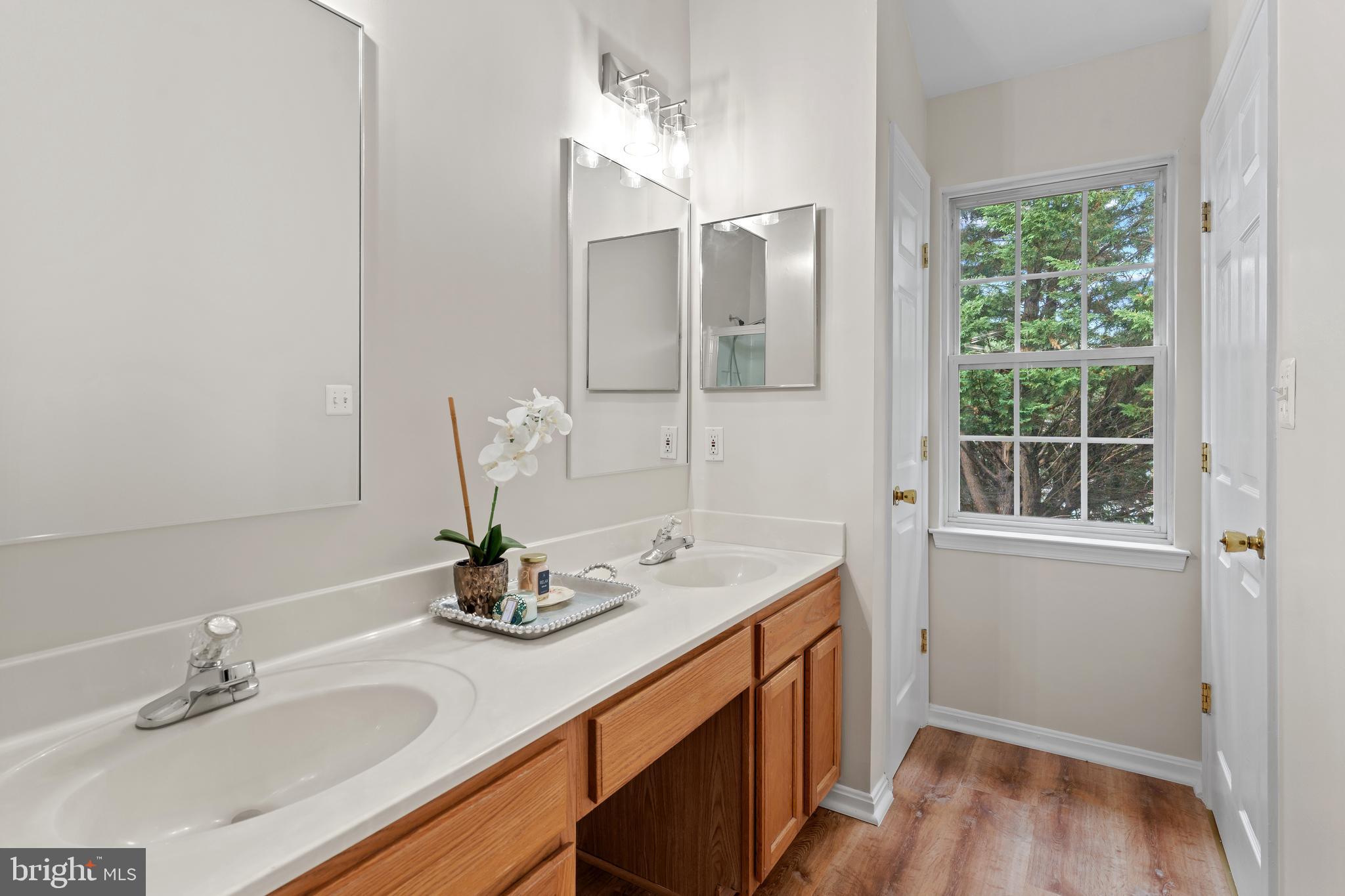 SEABREEZE - Residential