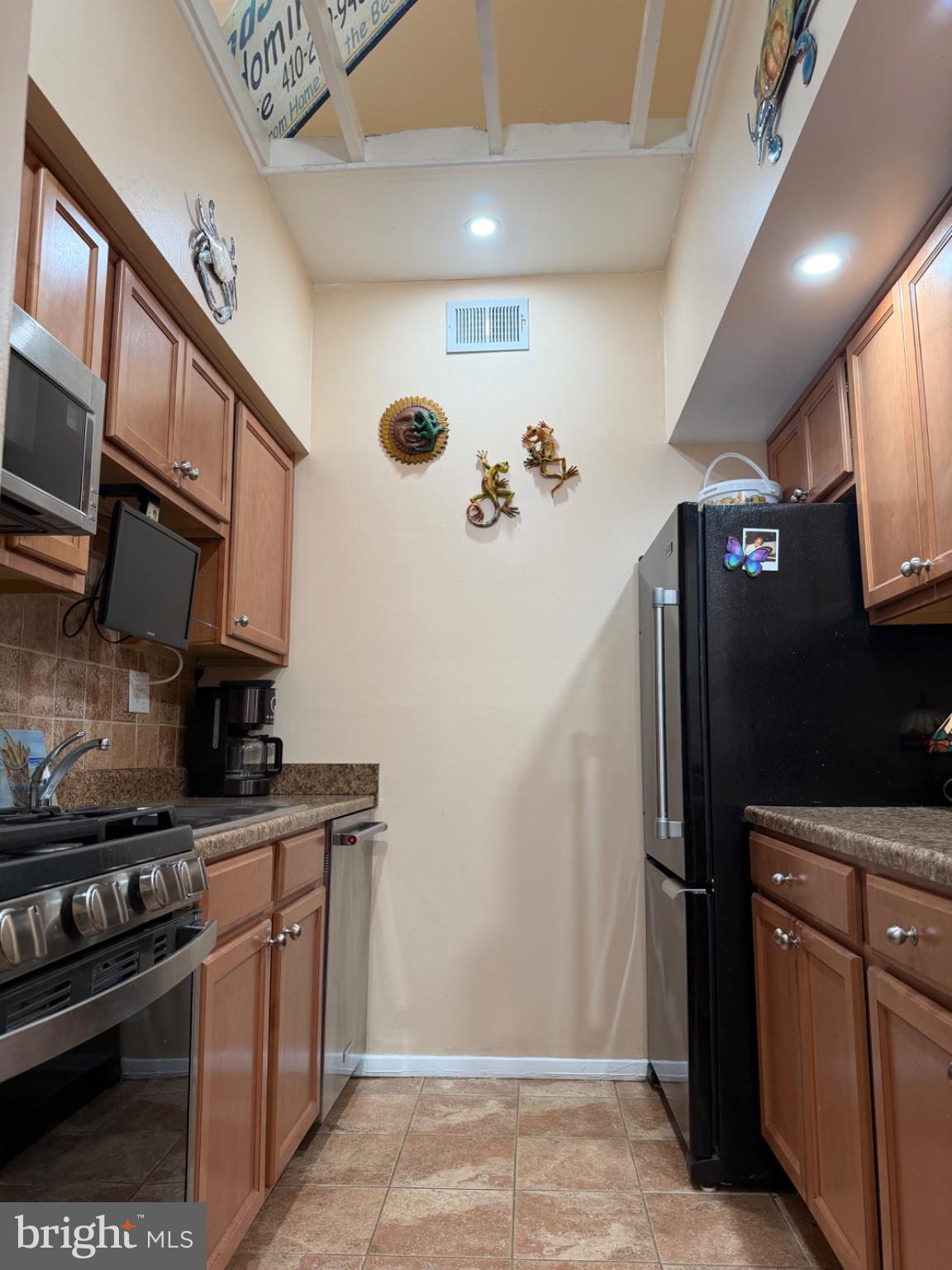 PIKESVILLE - Residential