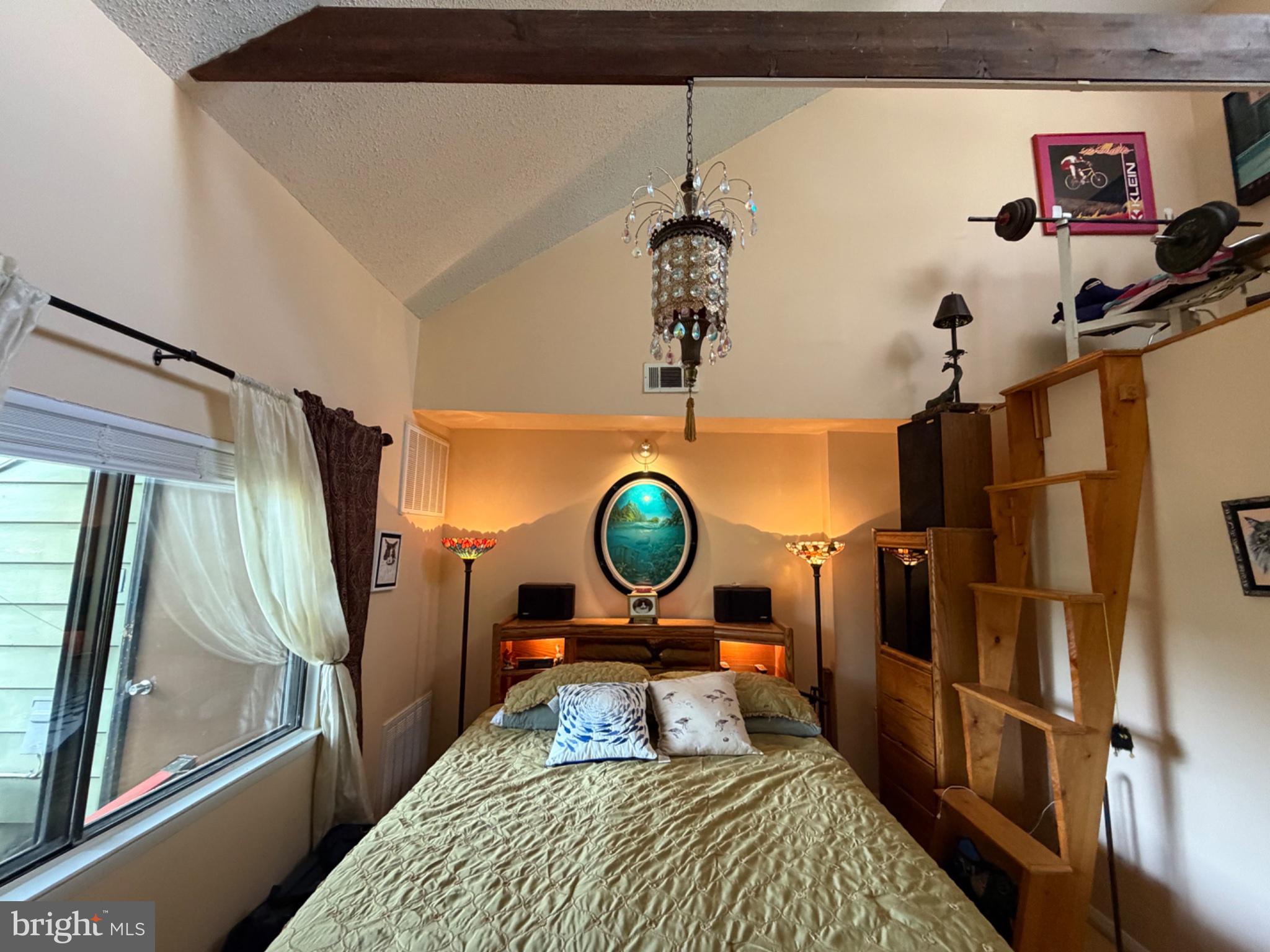 PIKESVILLE - Residential