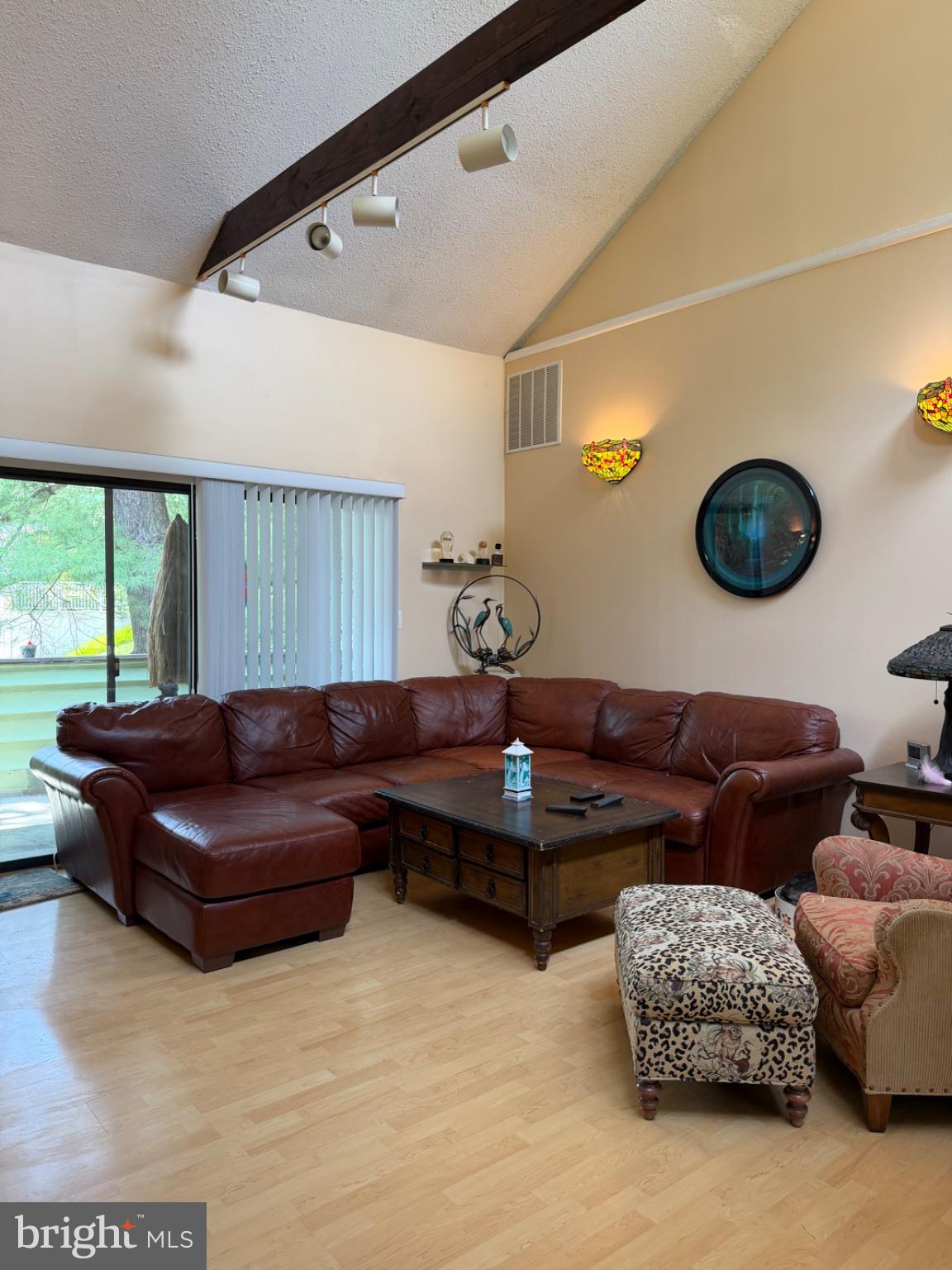 PIKESVILLE - Residential