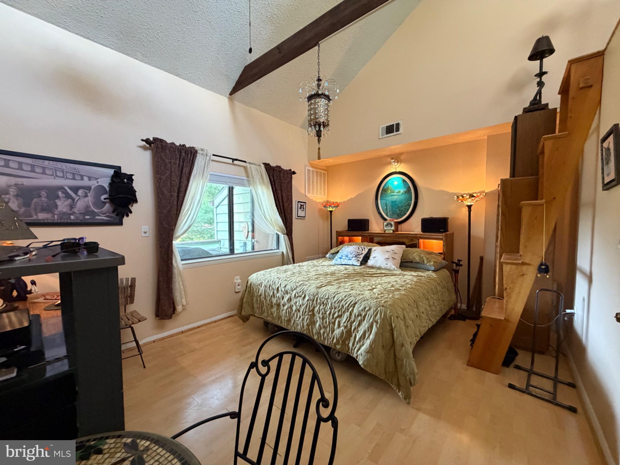 PIKESVILLE - Residential