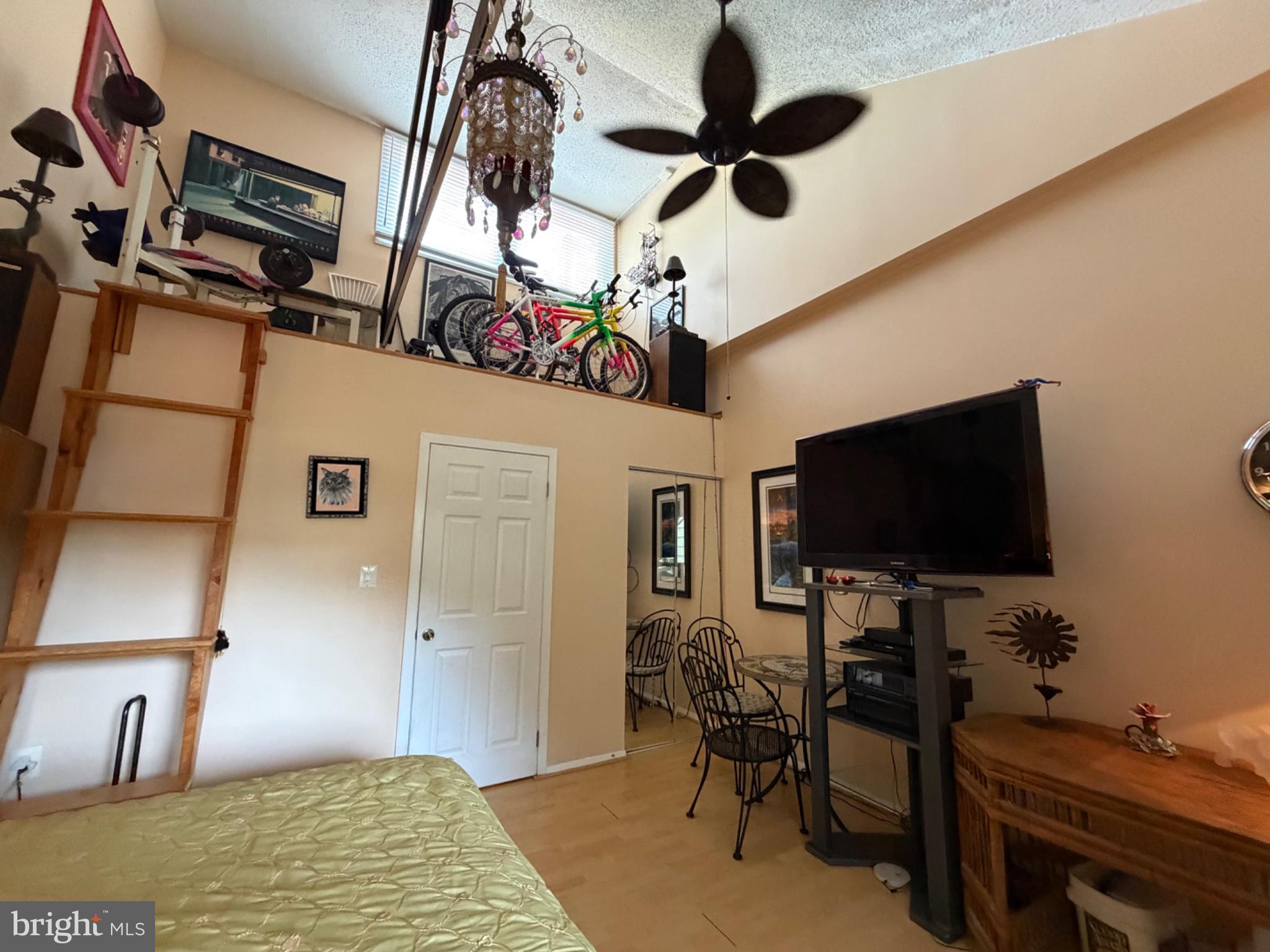 PIKESVILLE - Residential