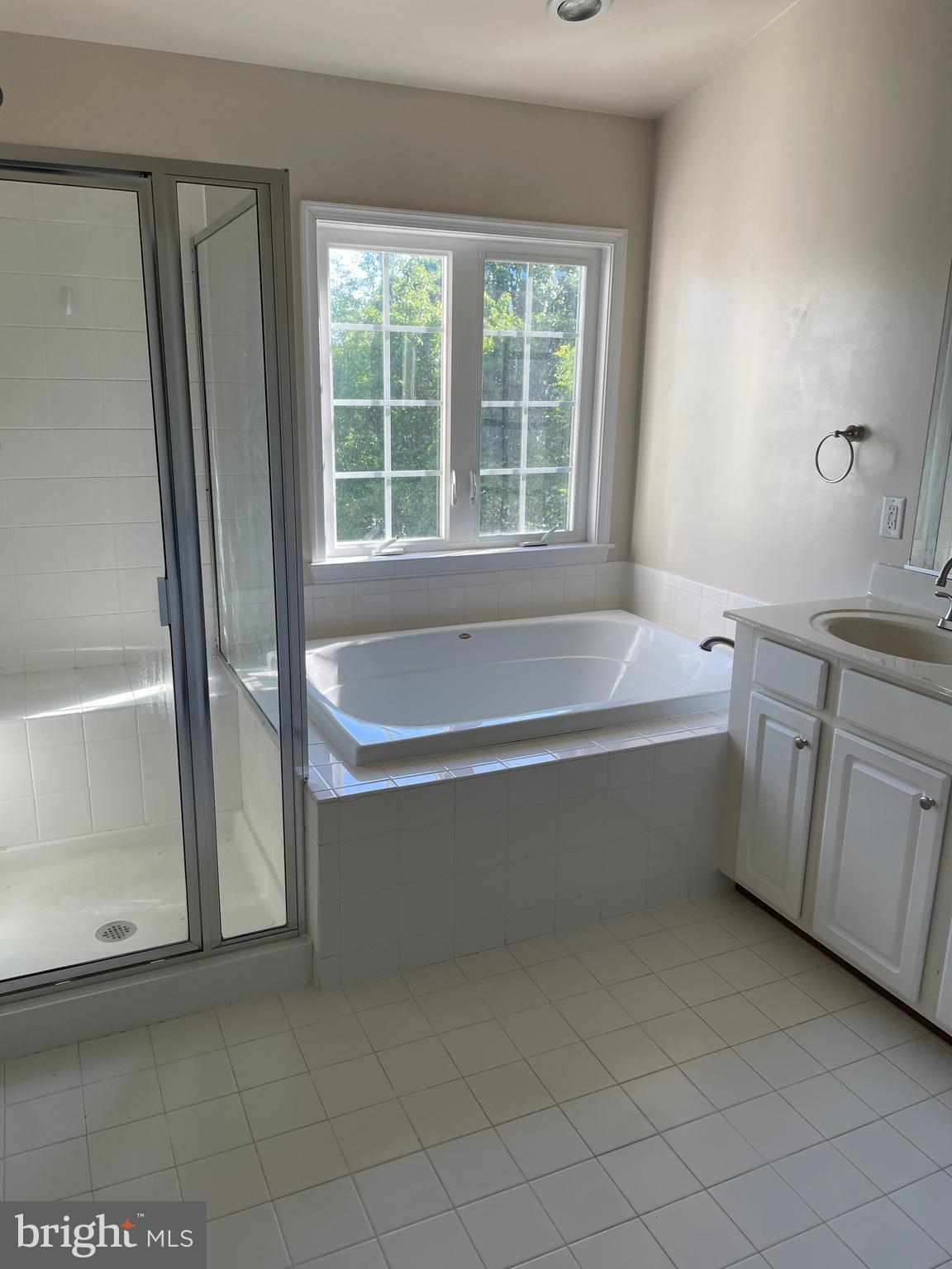 LAUREL HIGHLANDS - Residential