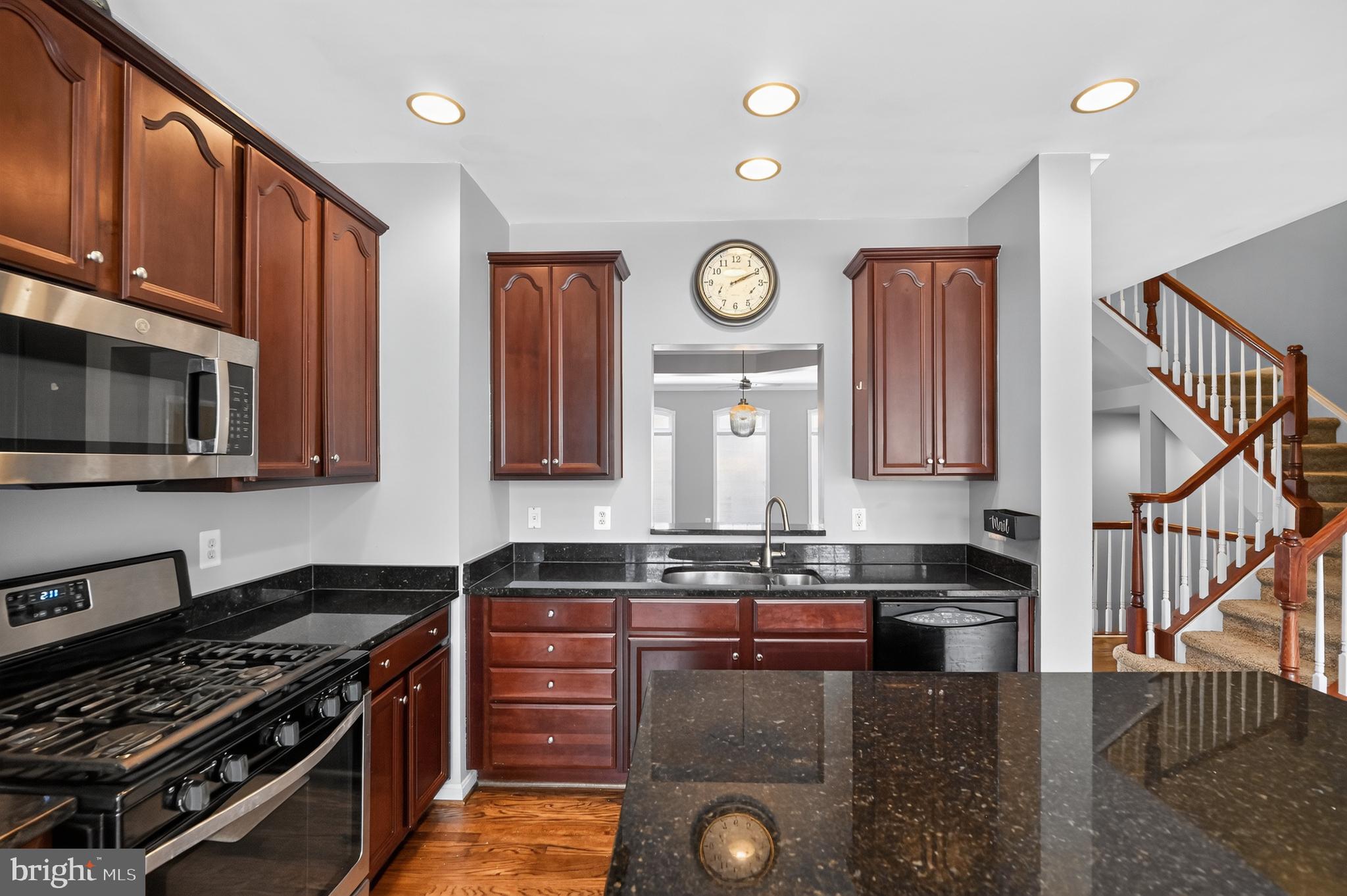 LAUREL HIGHLANDS - Residential