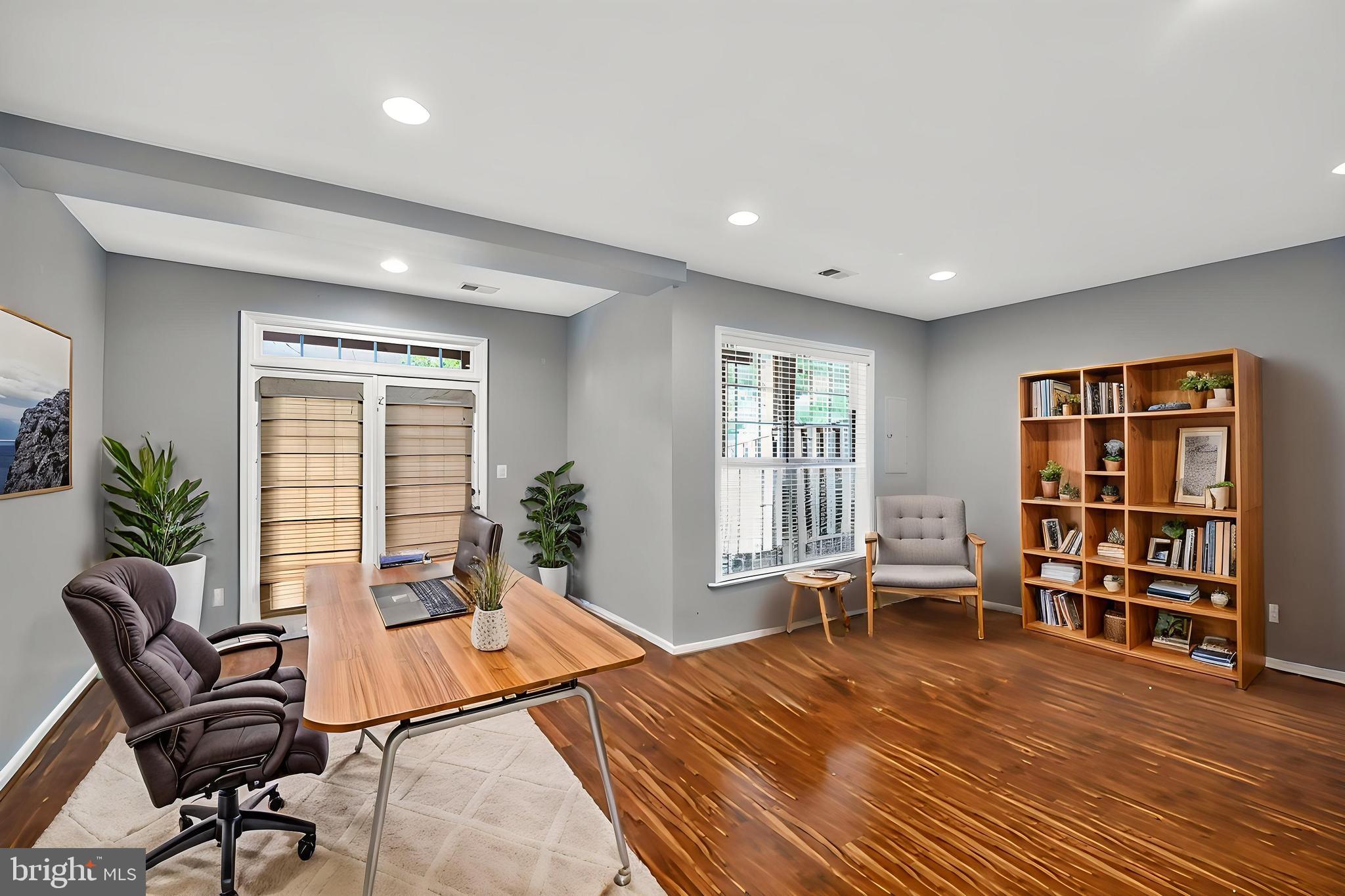 LAUREL HIGHLANDS - Residential