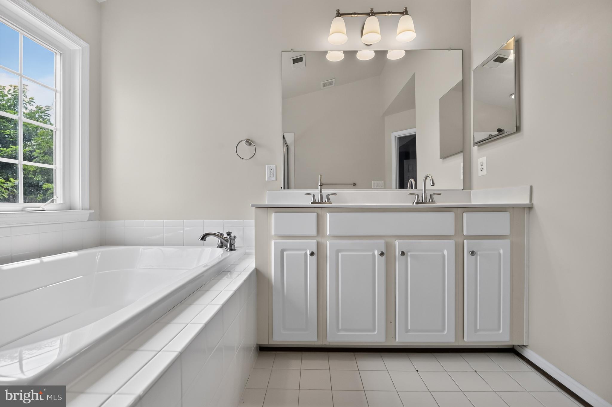 LAUREL HIGHLANDS - Residential