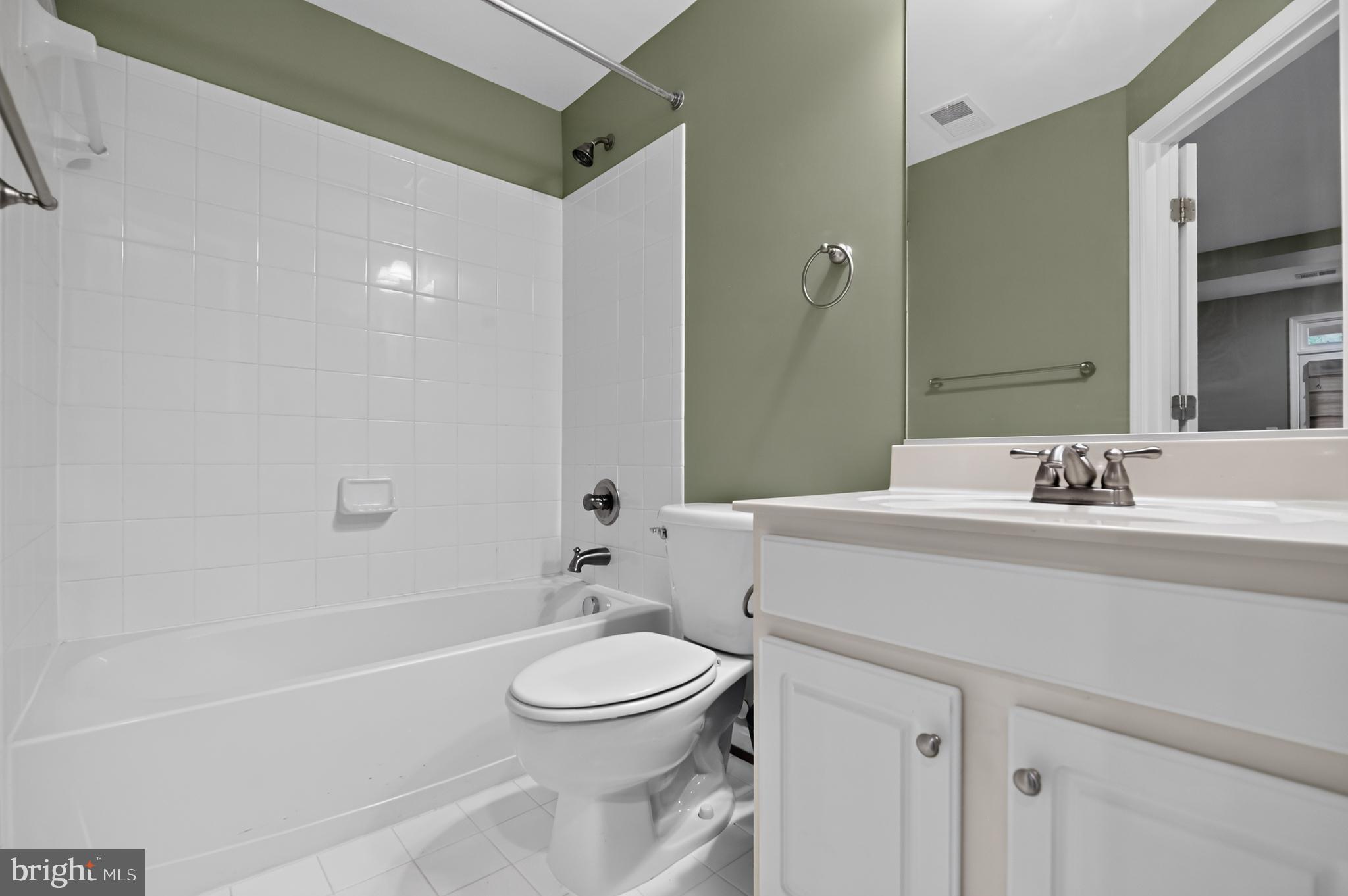LAUREL HIGHLANDS - Residential