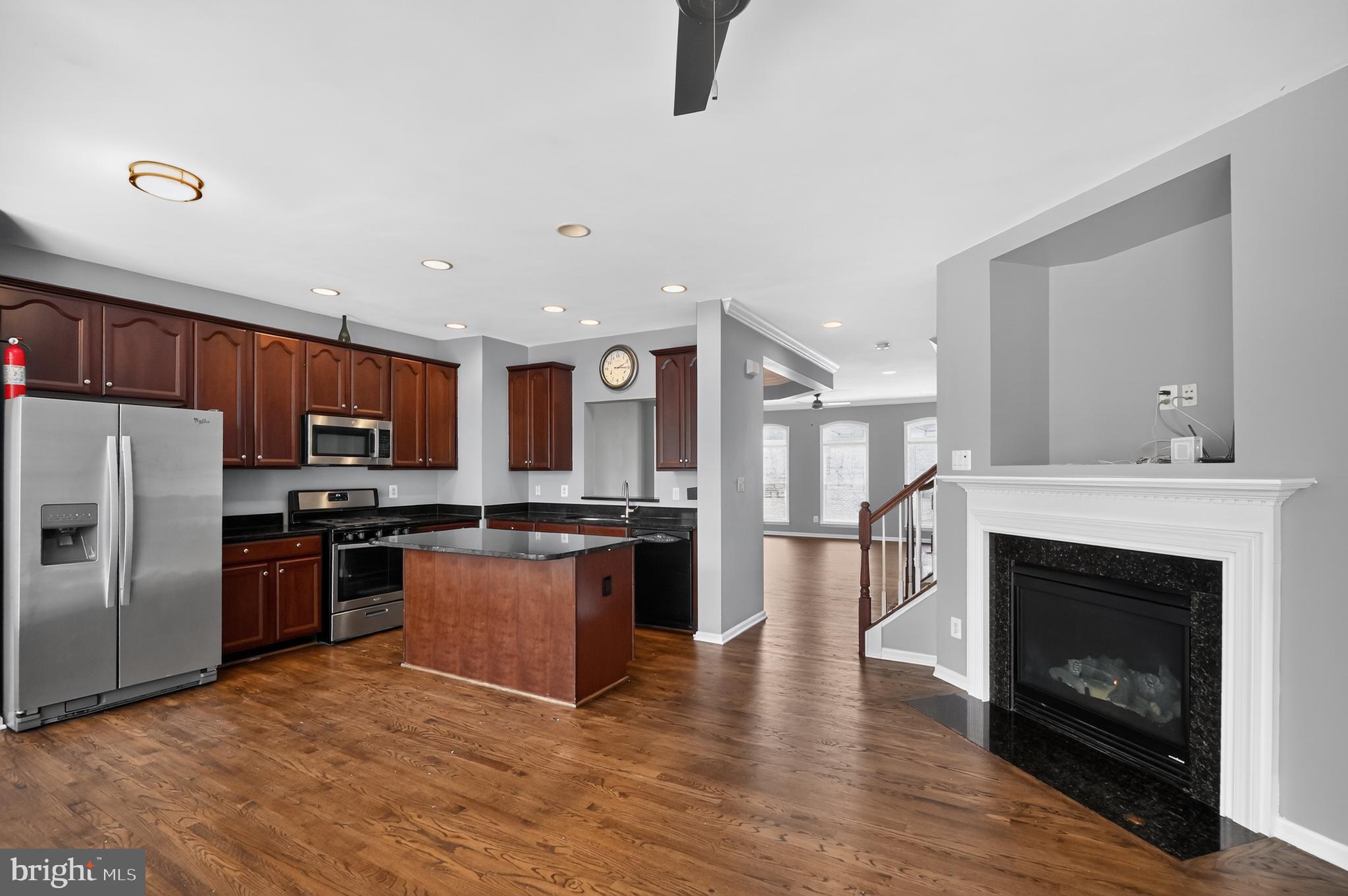 LAUREL HIGHLANDS - Residential