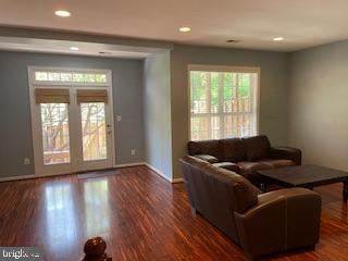 LAUREL HIGHLANDS - Residential
