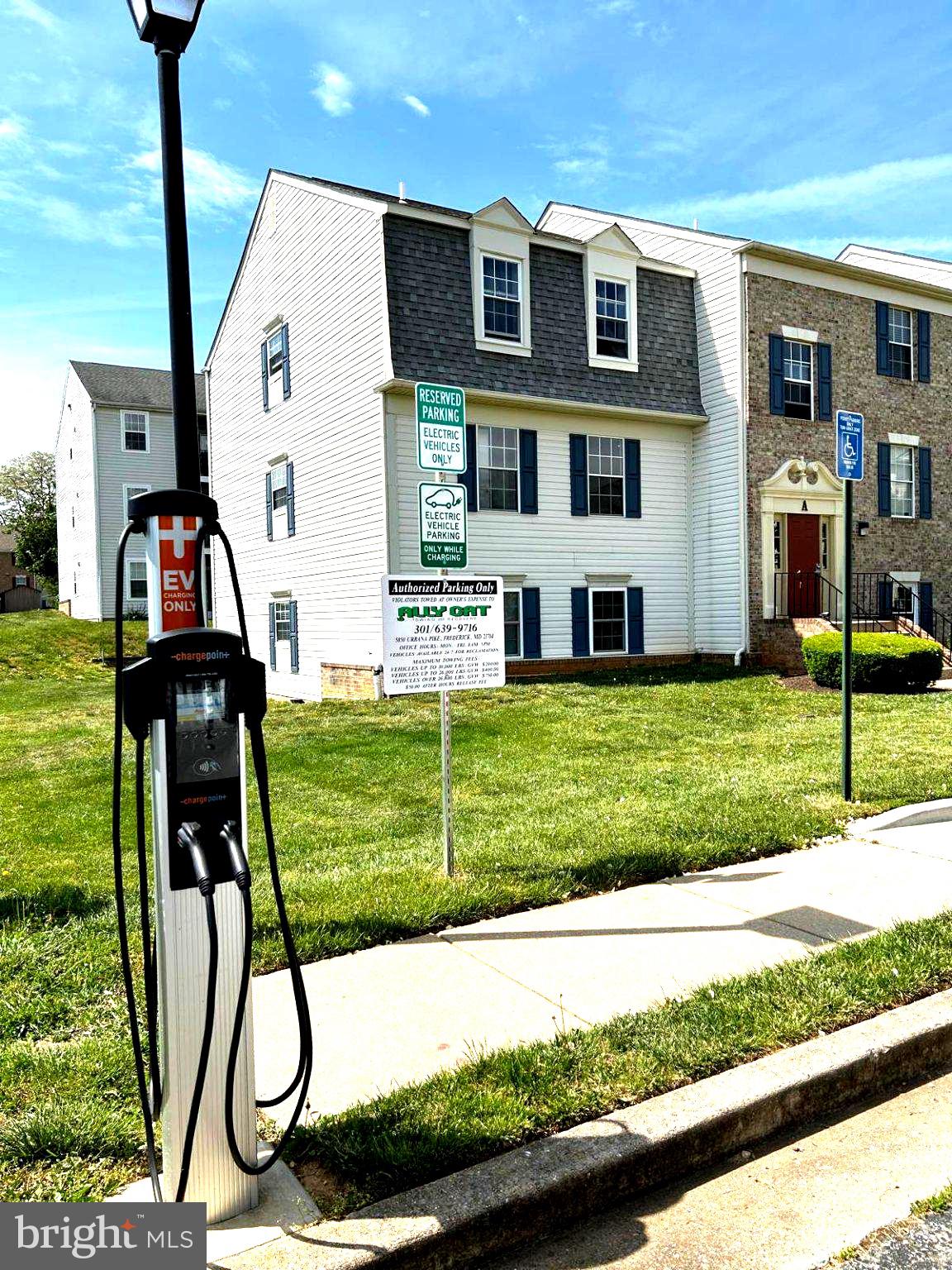 BARTONSVILLE - Residential