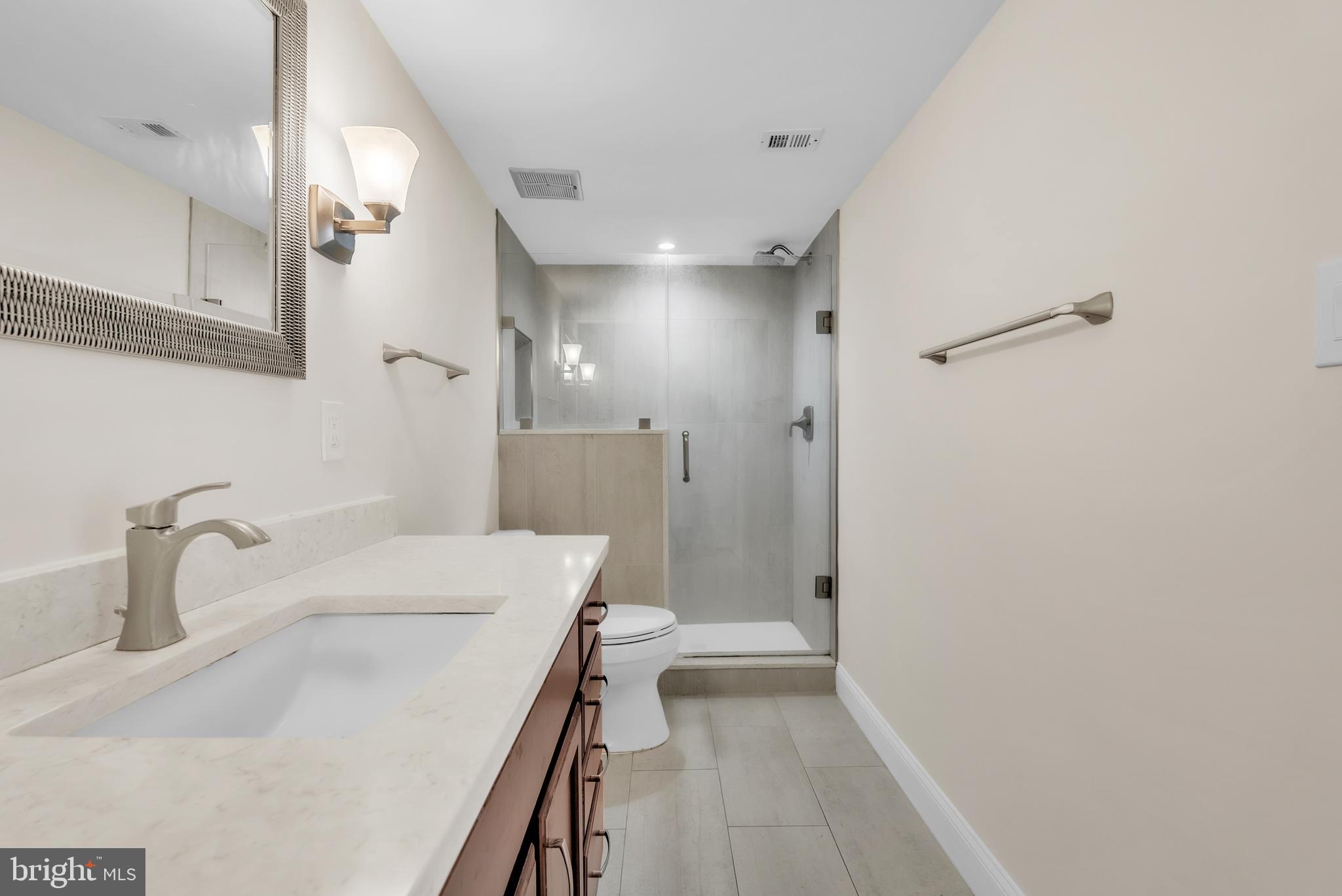 SUMNER VILLAGE - Residential