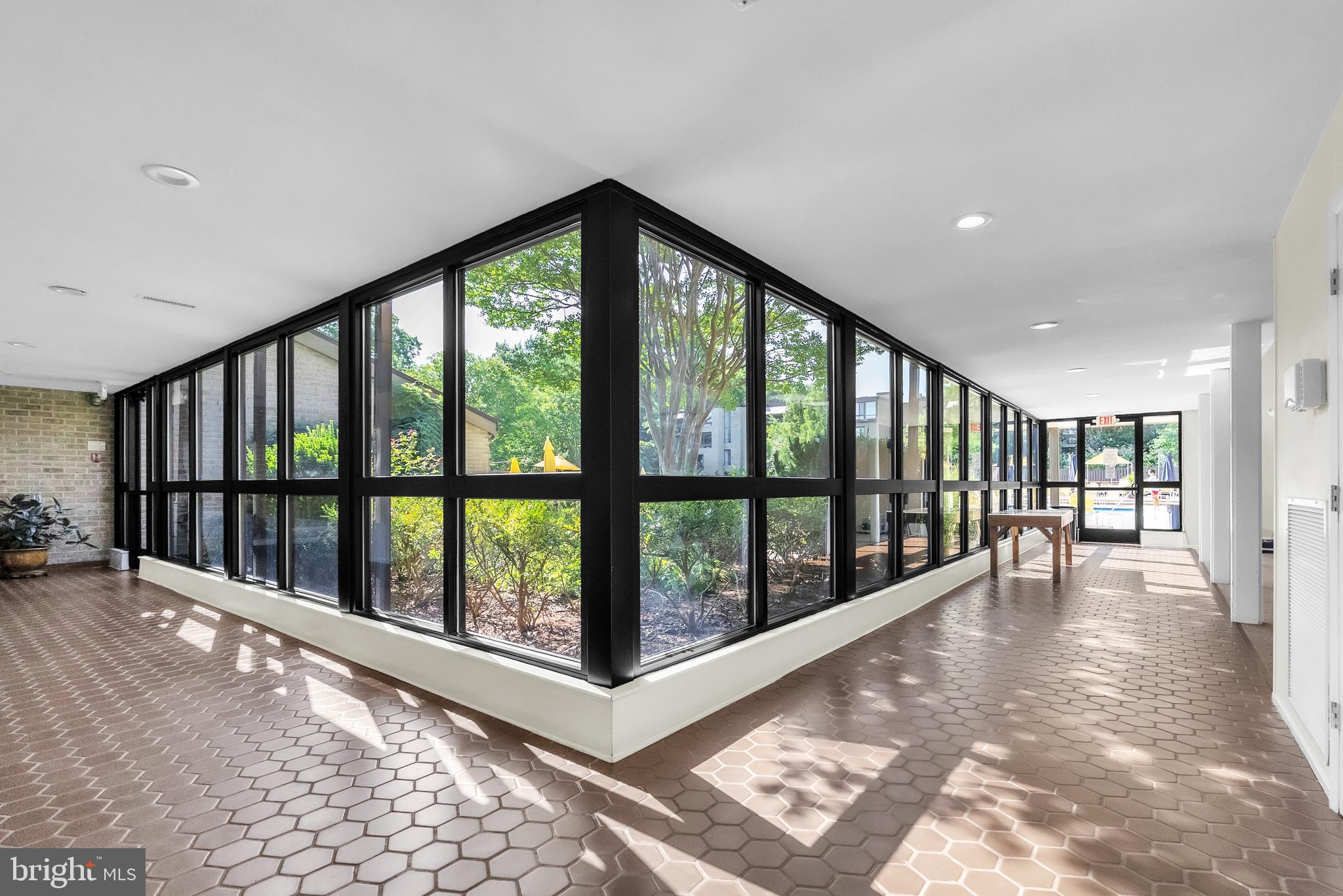 SUMNER VILLAGE - Residential
