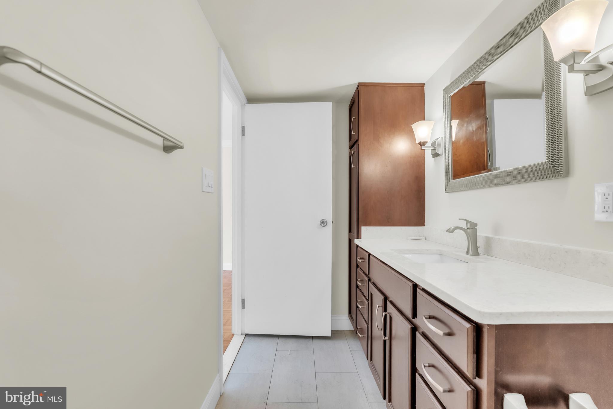SUMNER VILLAGE - Residential