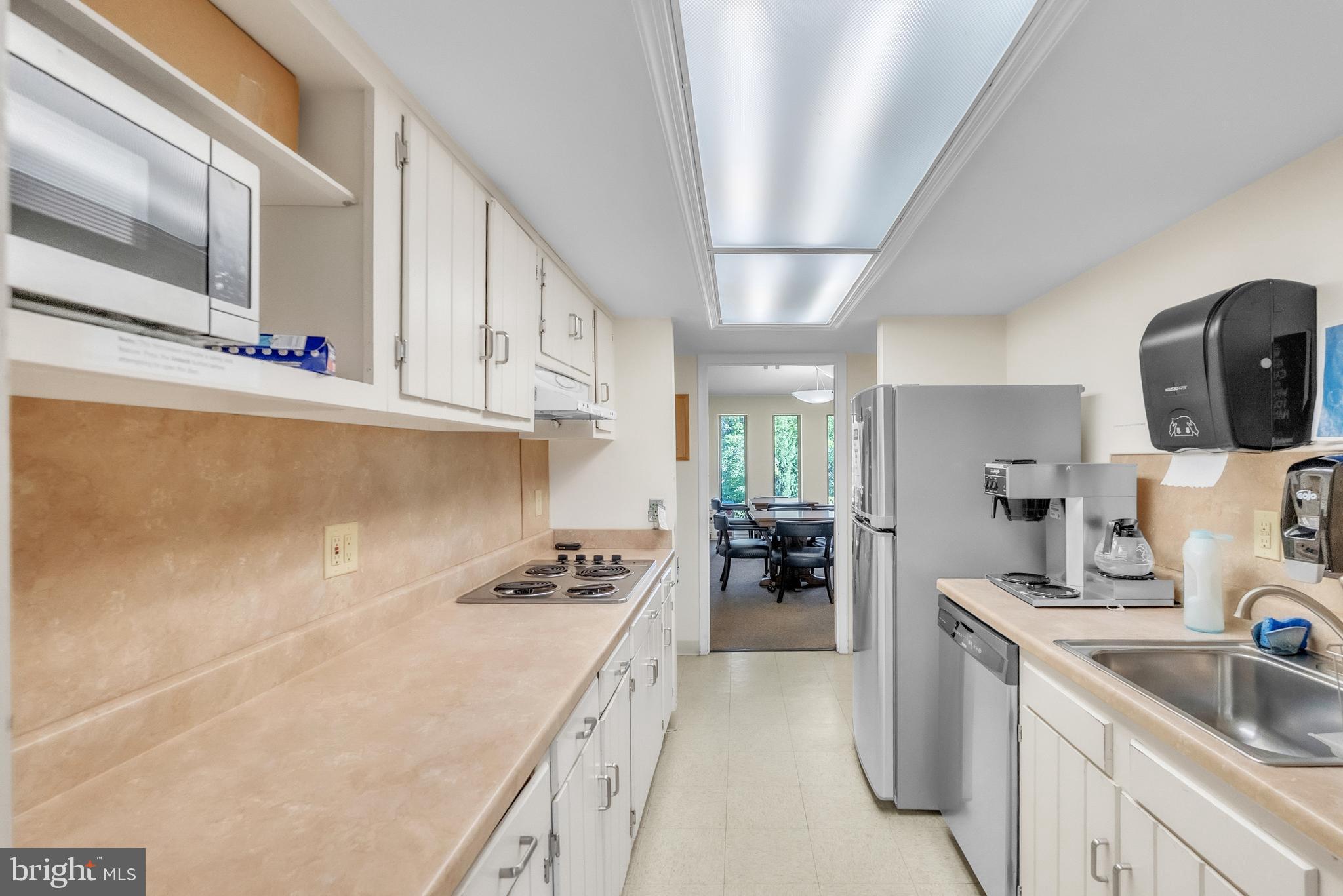 SUMNER VILLAGE - Residential