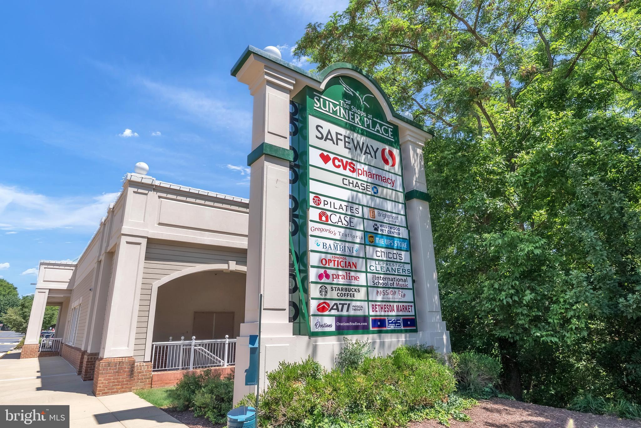 SUMNER VILLAGE - Residential