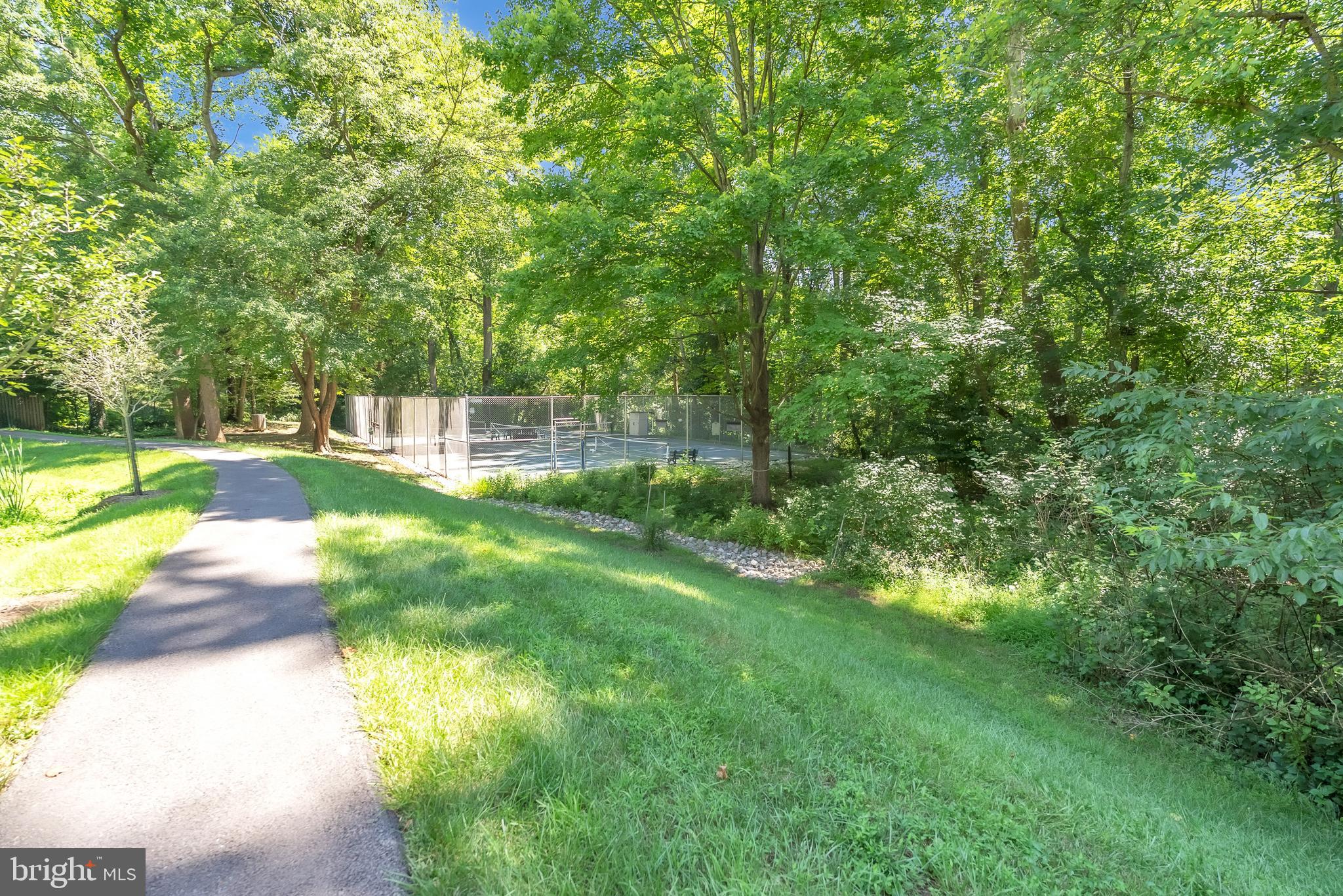 SUMNER VILLAGE - Residential