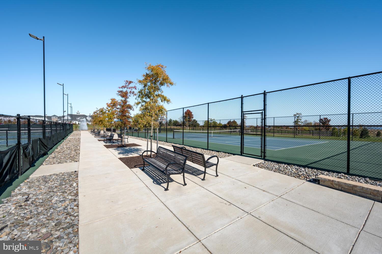 FOUR SEASONS AT KENT ISLAND - Residential
