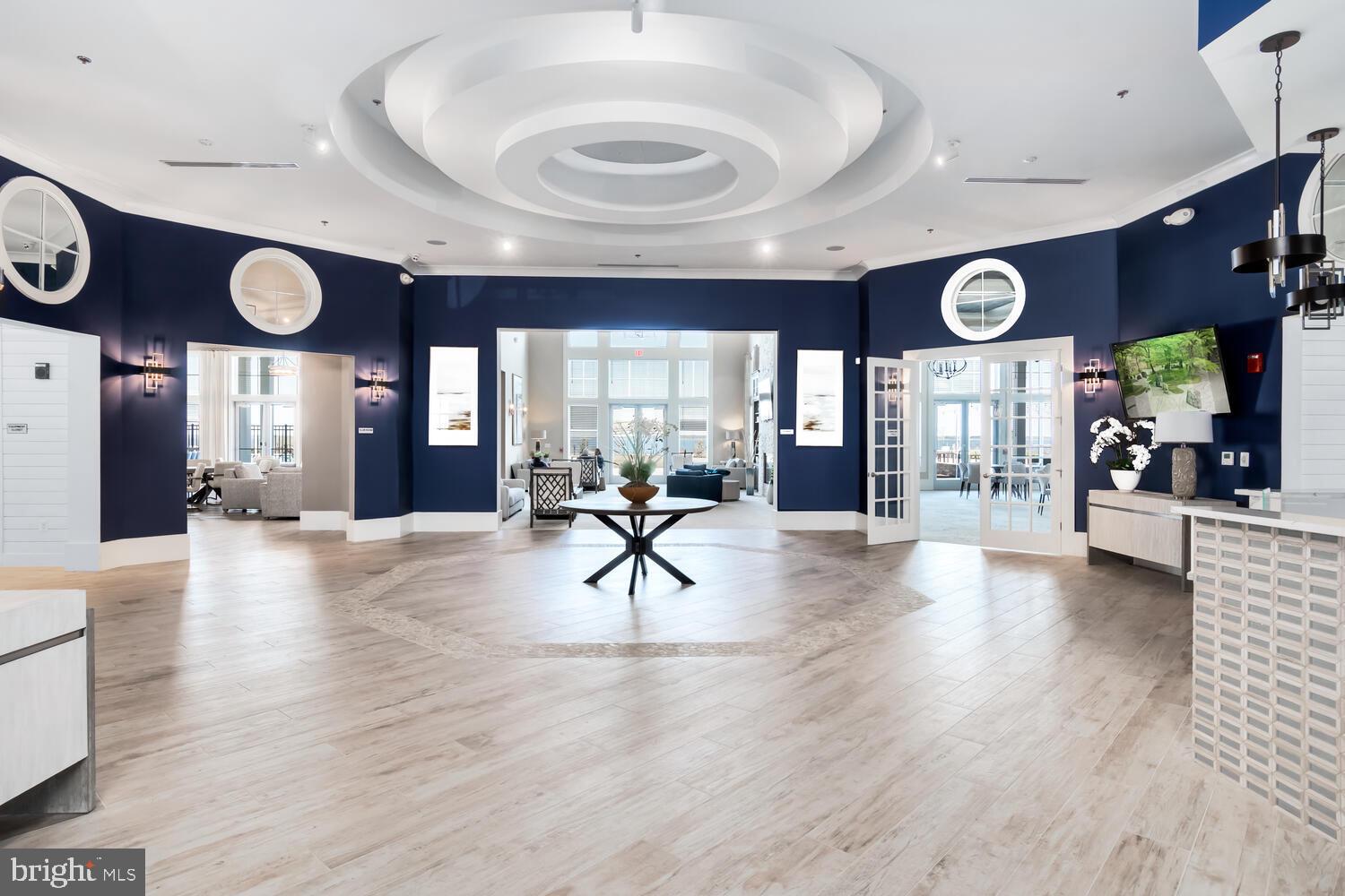 FOUR SEASONS AT KENT ISLAND - Residential
